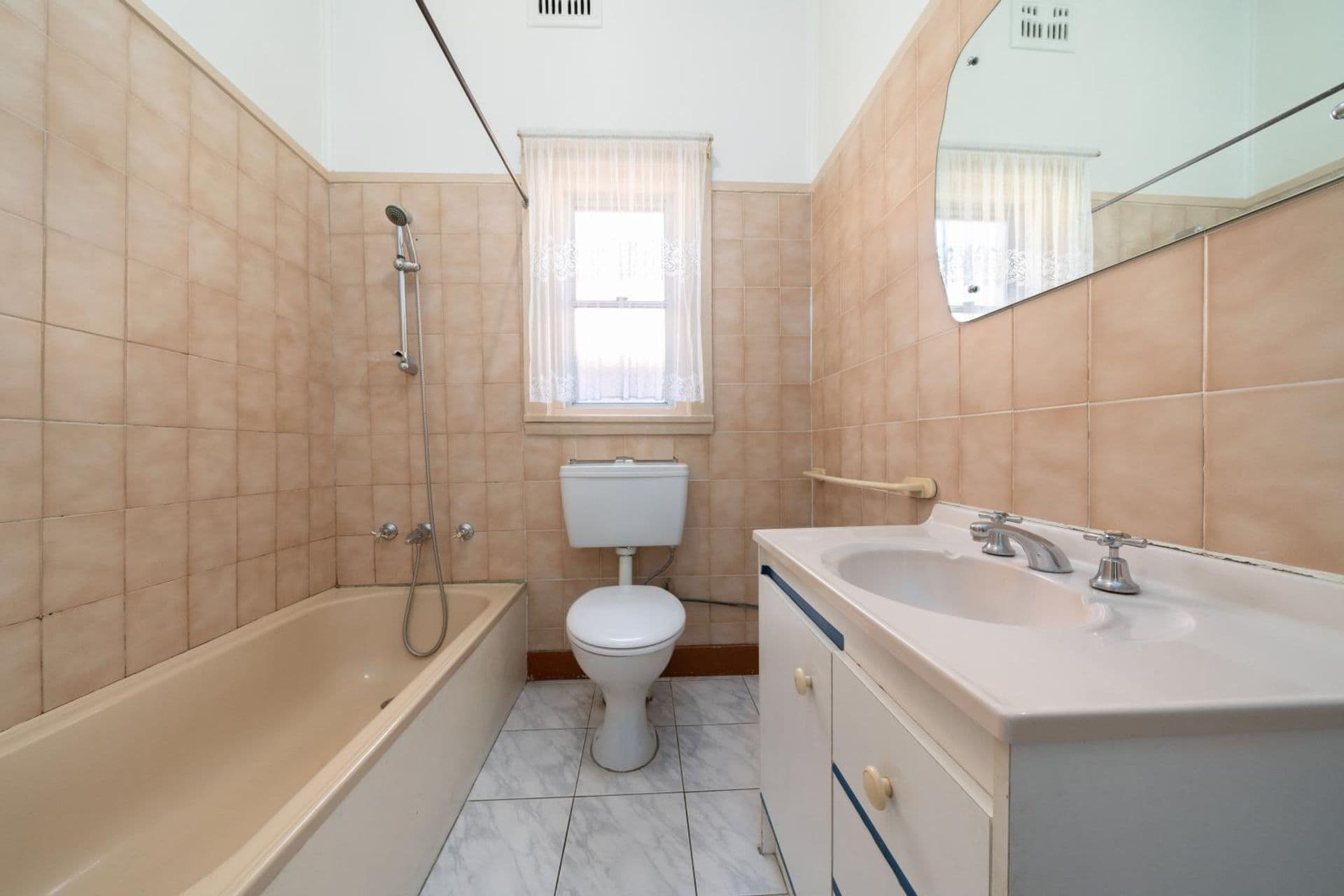 3/8-10 Revesby Place, Revesby, NSW, 2212, Wiley Park - Thumbnail 3