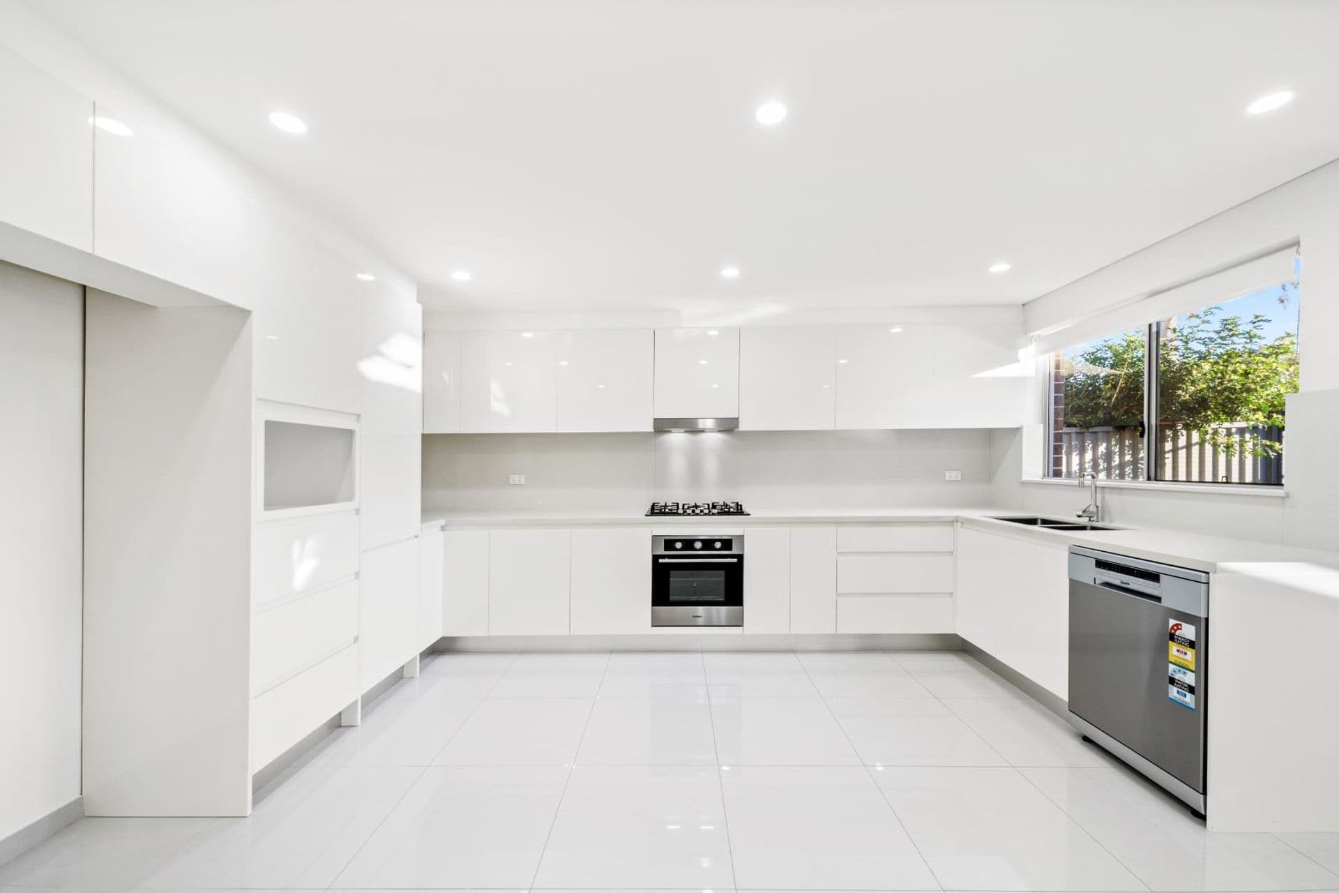 3/8-10 Revesby Place, Revesby, NSW, 2212, Revesby Heights - Thumbnail 3