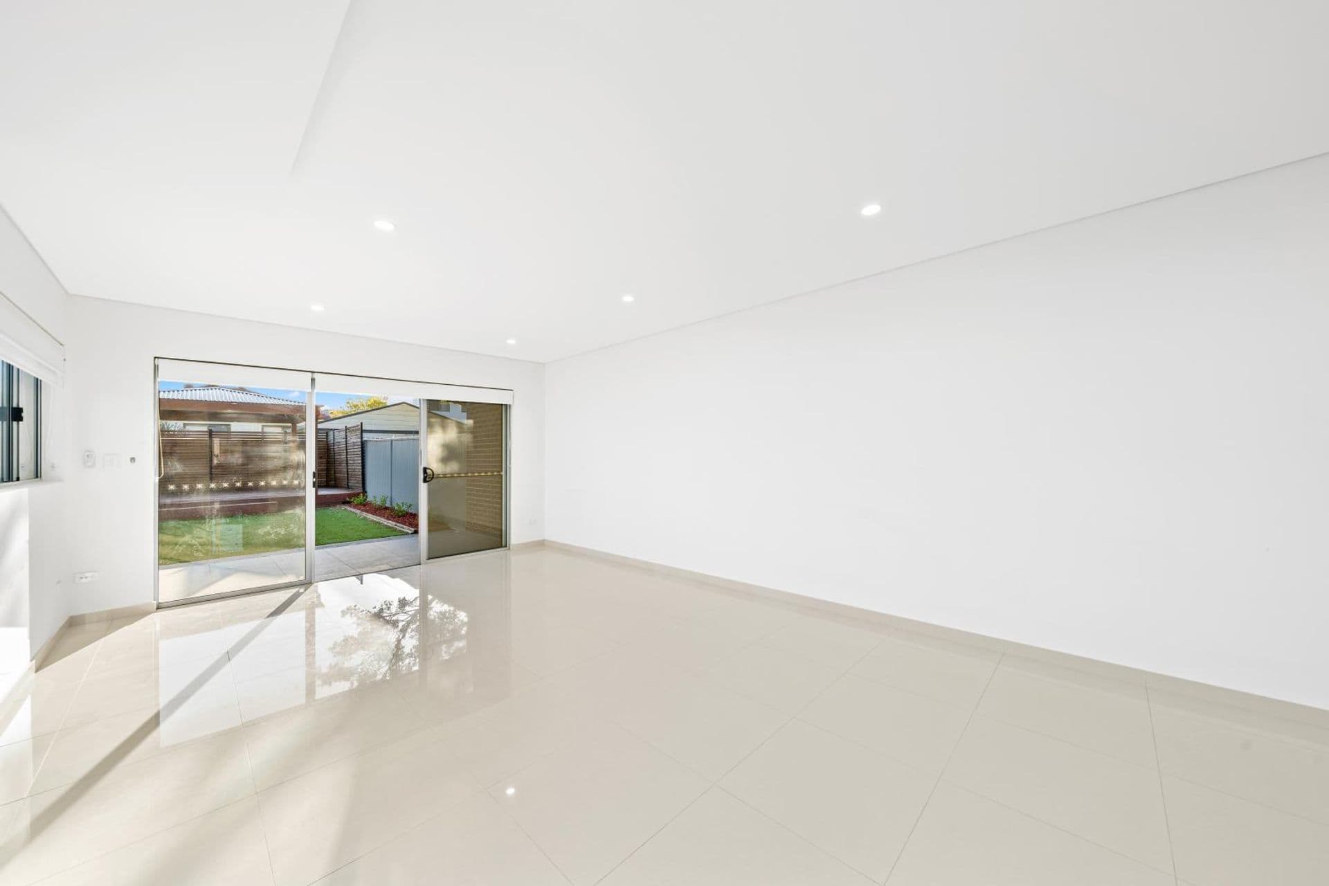3/8-10 Revesby Place, Revesby, NSW, 2212, Revesby Heights - Thumbnail 4