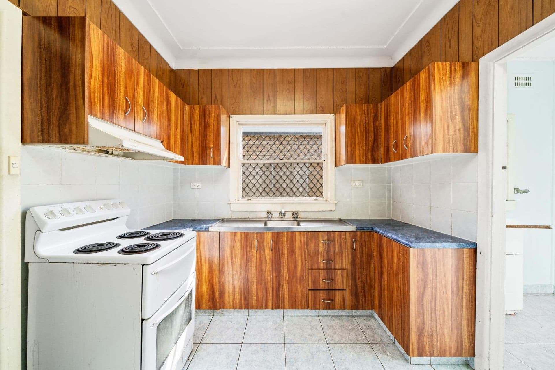 3/8-10 Revesby Place, Revesby, NSW, 2212, Yagoona - Thumbnail 2
