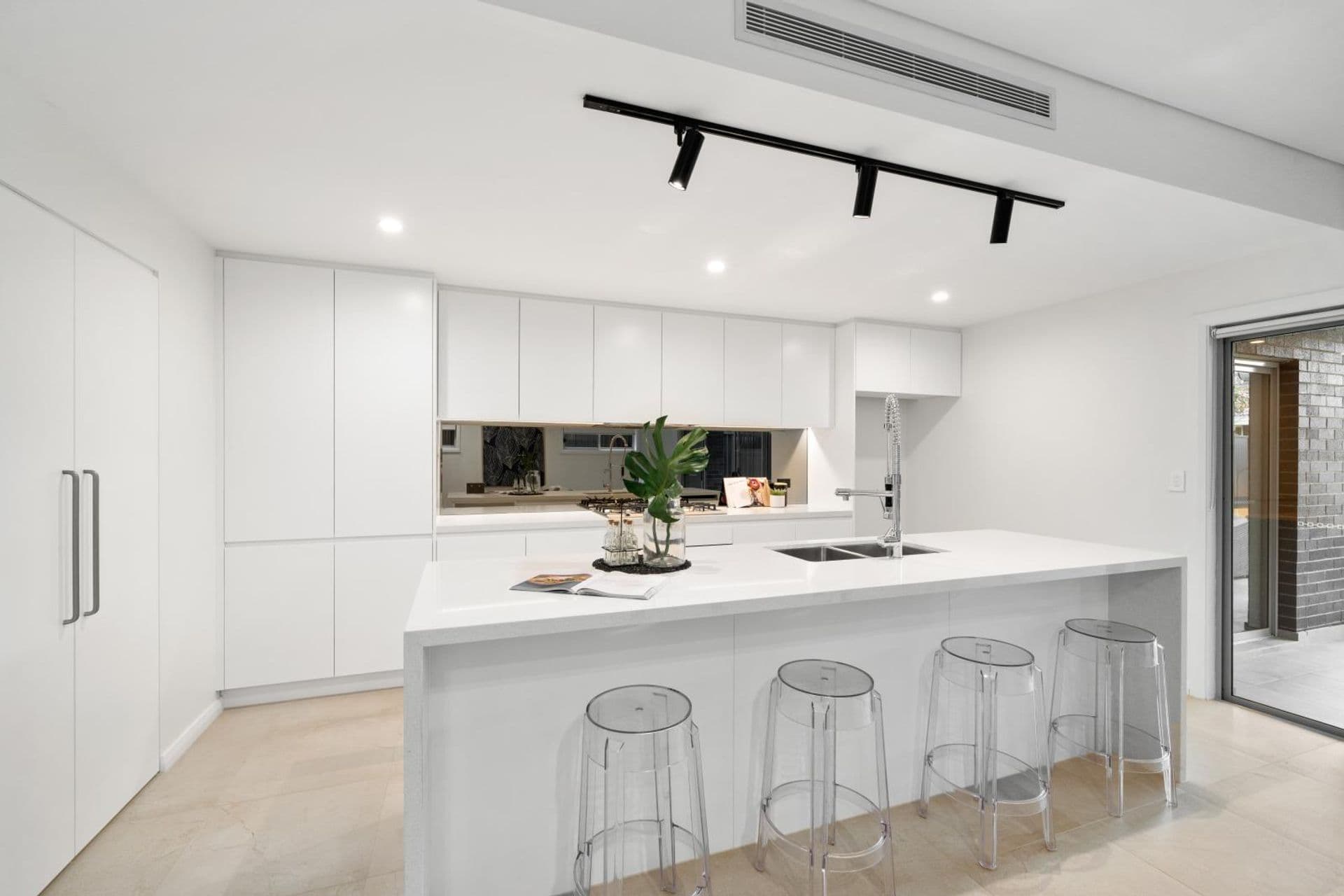 3/8-10 Revesby Place, Revesby, NSW, 2212, Padstow Heights - Thumbnail 2