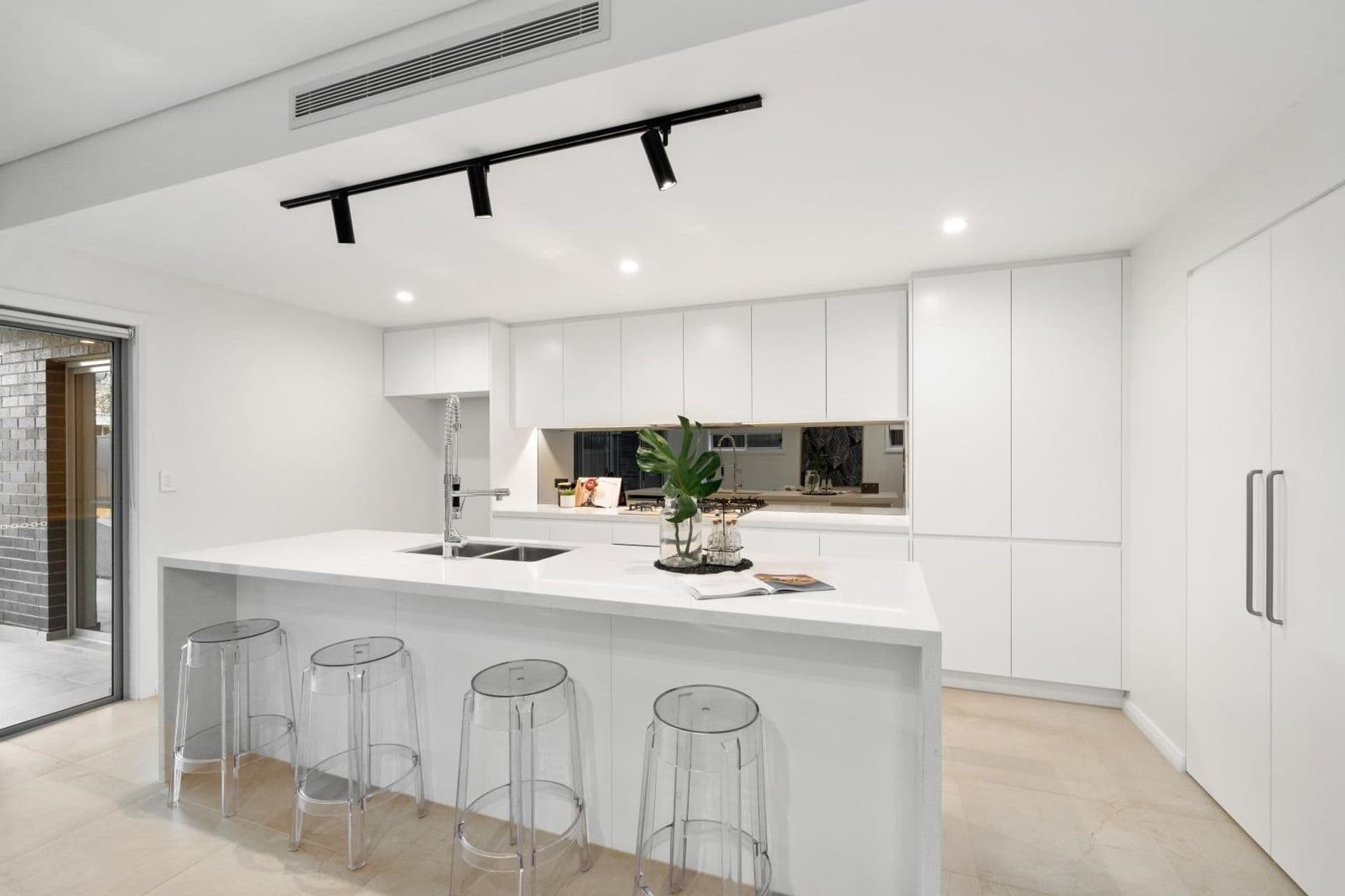 3/8-10 Revesby Place, Revesby, NSW, 2212, Padstow Heights - Thumbnail 2
