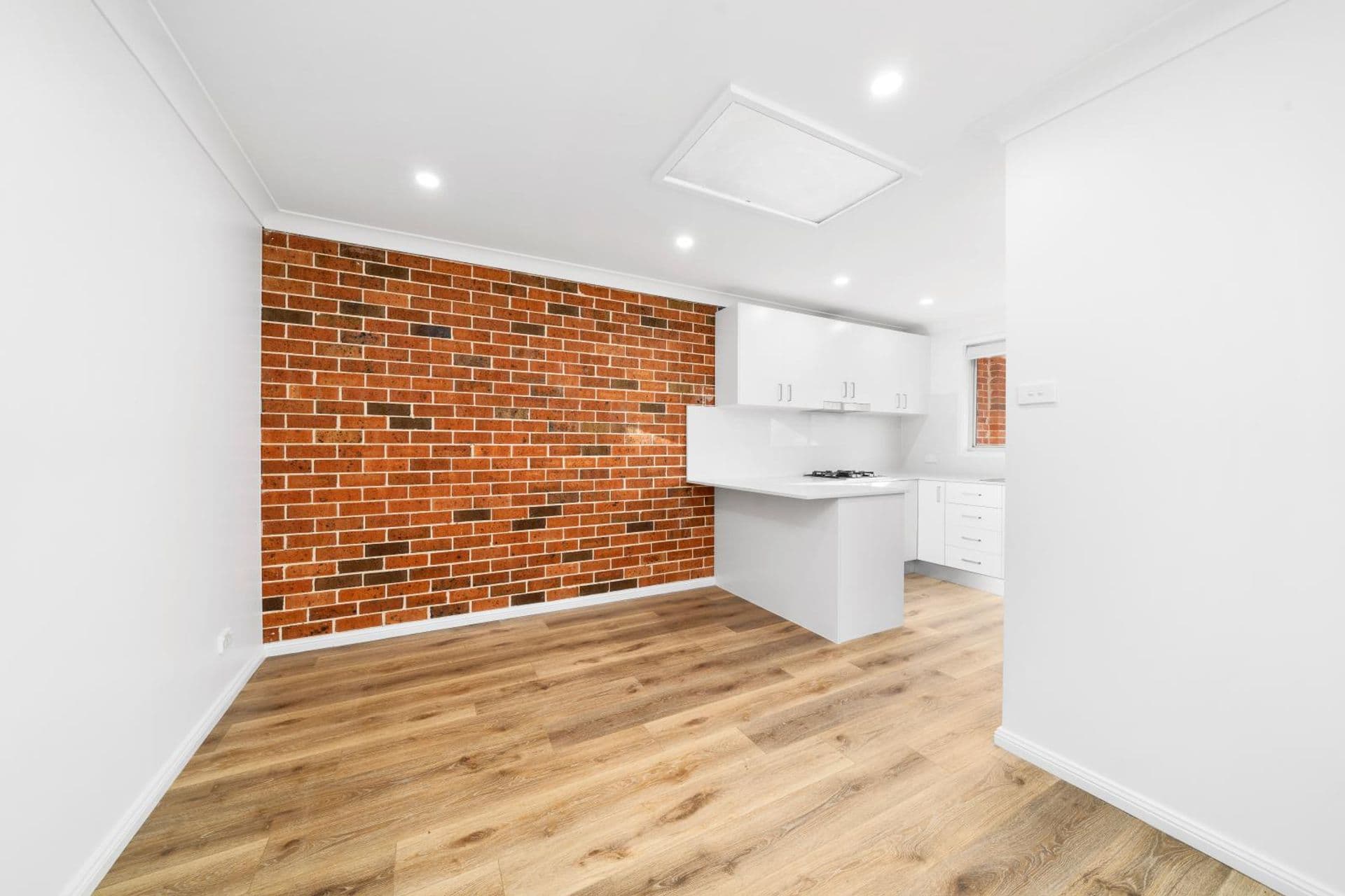 2/13 Doyle Road, Revesby, NSW, 2212, Revesby - Thumbnail 4