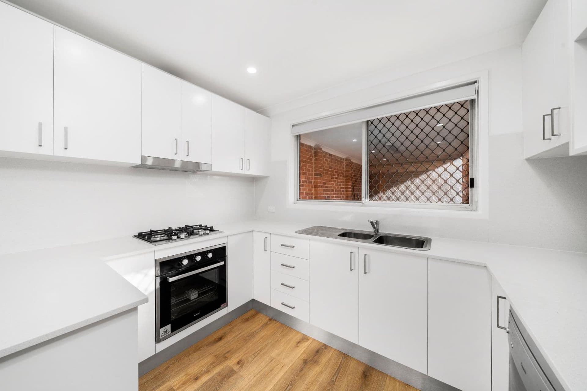 2/13 Doyle Road, Revesby, NSW, 2212, Revesby - Thumbnail 3