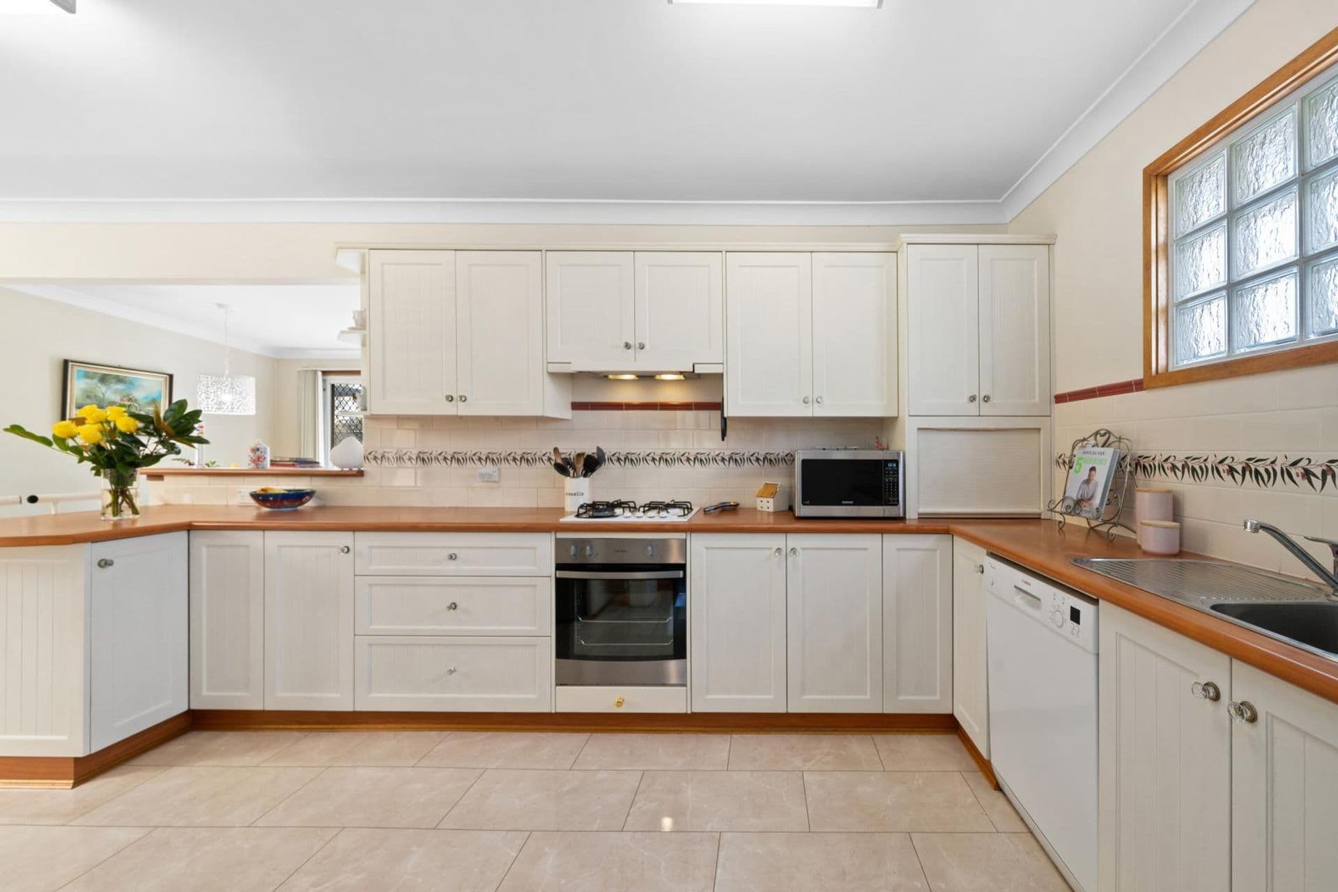 3/8-10 Revesby Place, Revesby, NSW, 2212, Milperra - Thumbnail 2