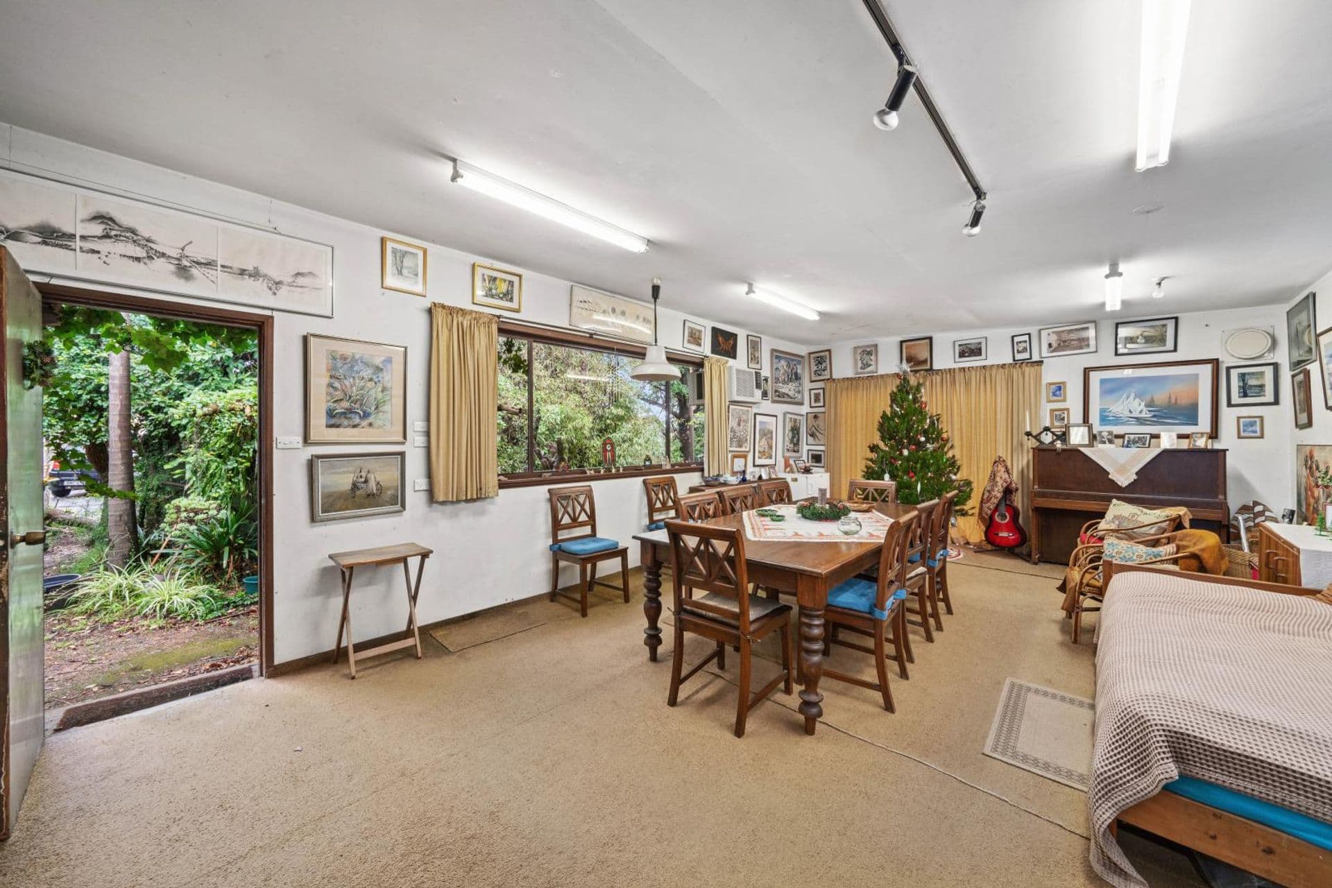 14 Graf Avenue, Yagoona, NSW, 2199, Yagoona - Thumbnail 4