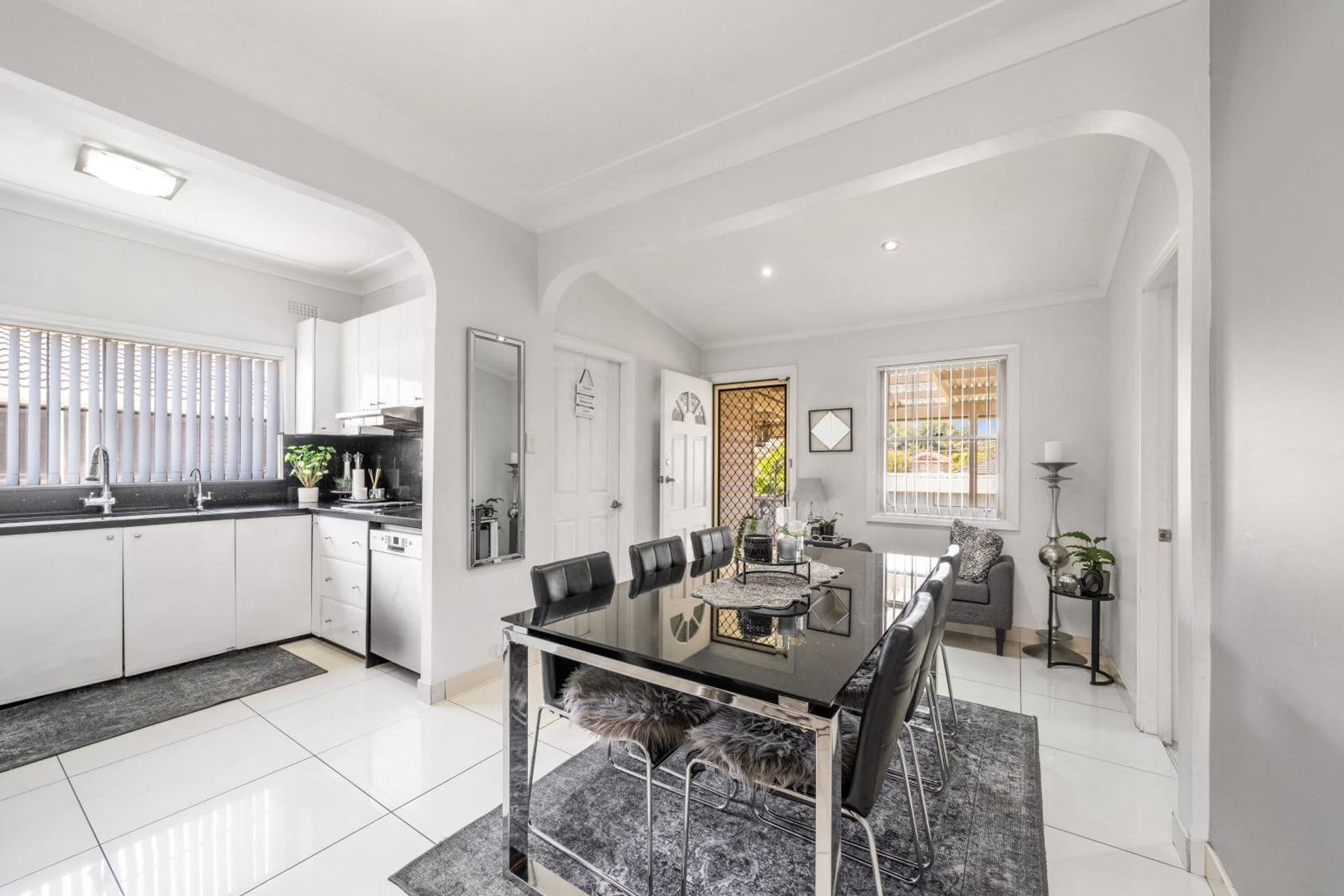 28 Adeline Street, Bass Hill, NSW, 2197, Bass Hill - Thumbnail 3