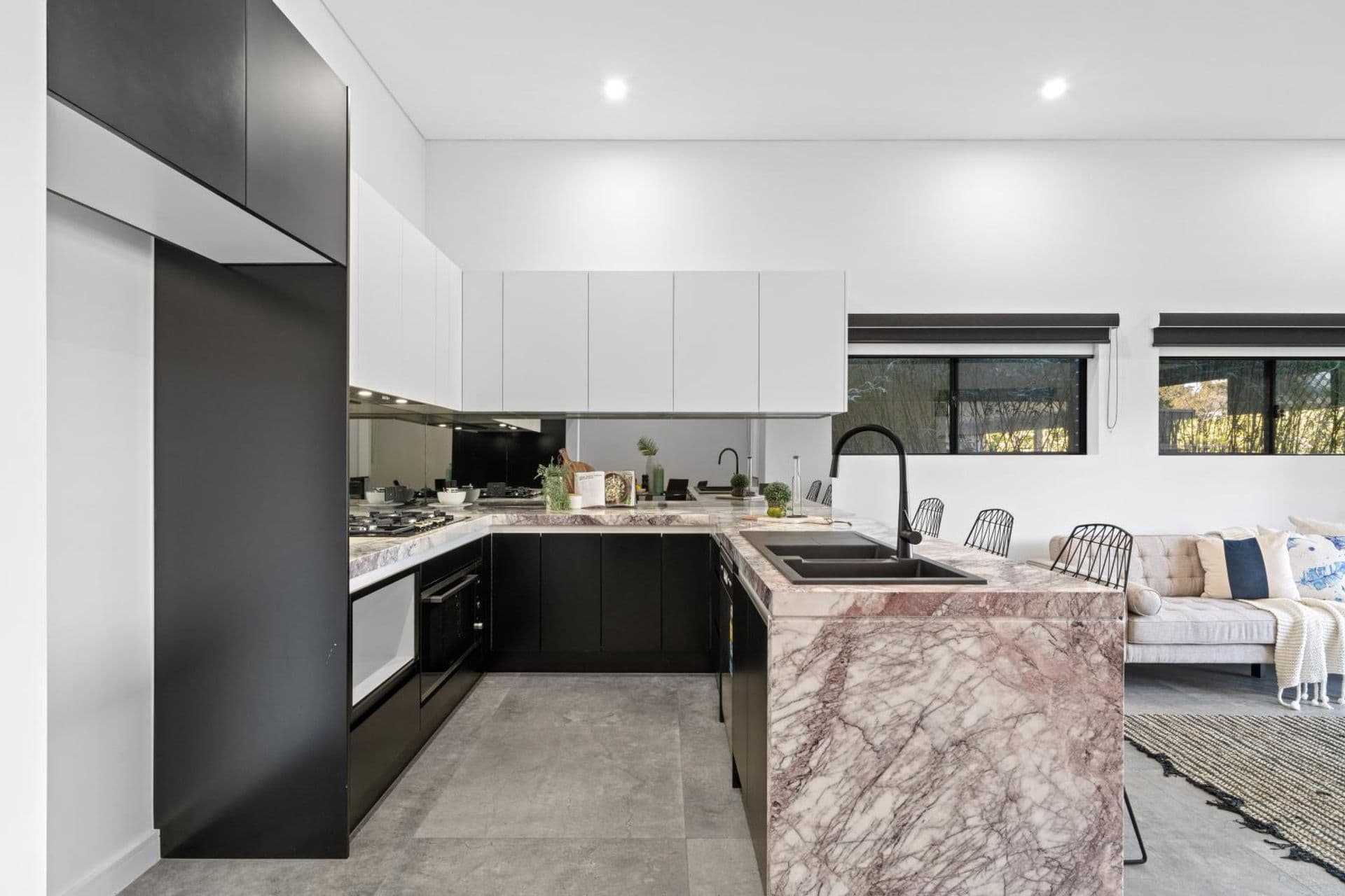 3/8-10 Revesby Place, Revesby, NSW, 2212, Picnic Point - Thumbnail 3