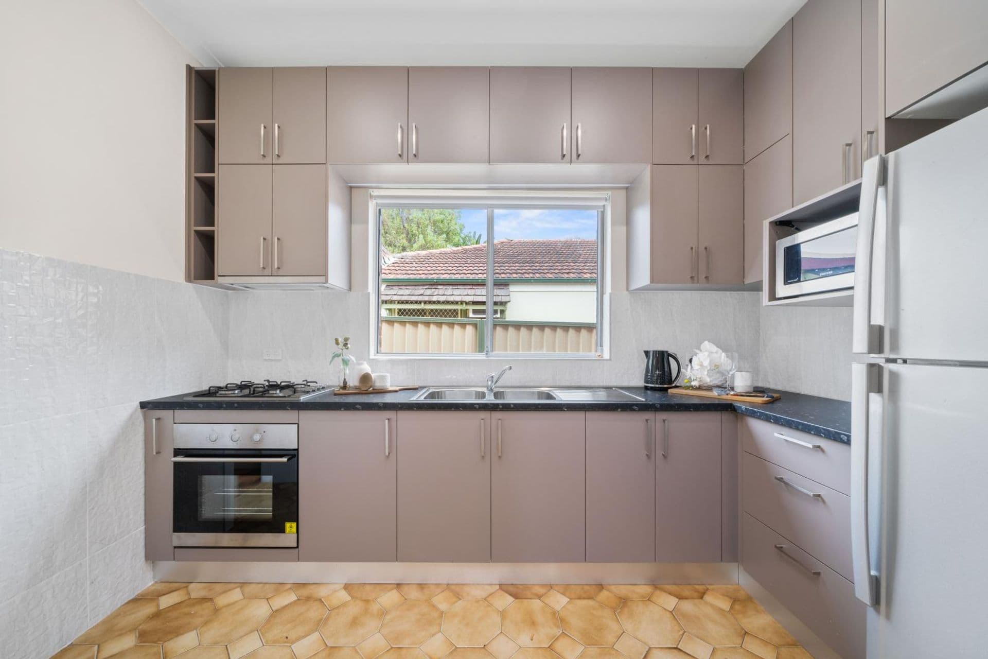 3/8-10 Revesby Place, Revesby, NSW, 2212, Belmore - Thumbnail 3