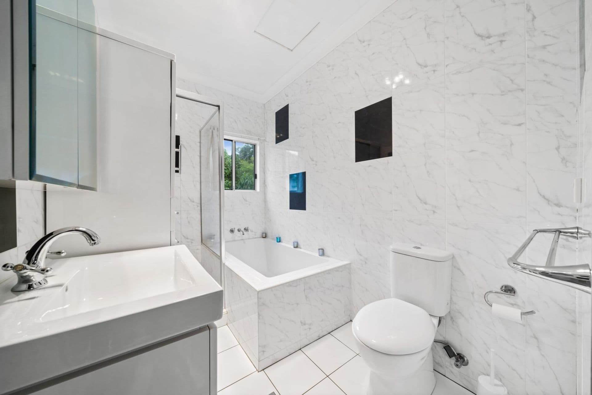 26 Enright Street, East Hills, NSW, 2213, East Hills - Thumbnail 8
