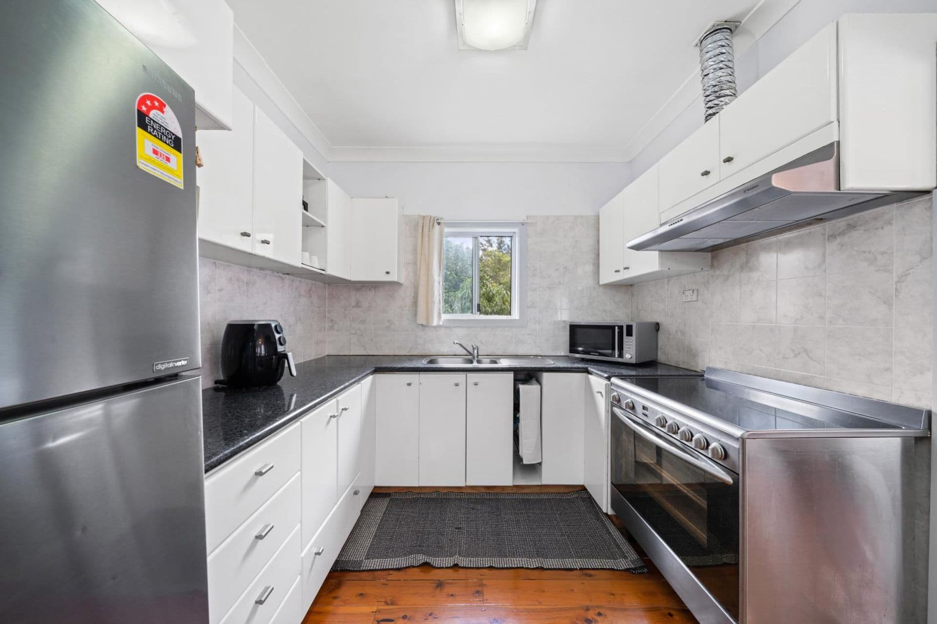 26 Enright Street, East Hills, NSW, 2213, East Hills - Thumbnail 4