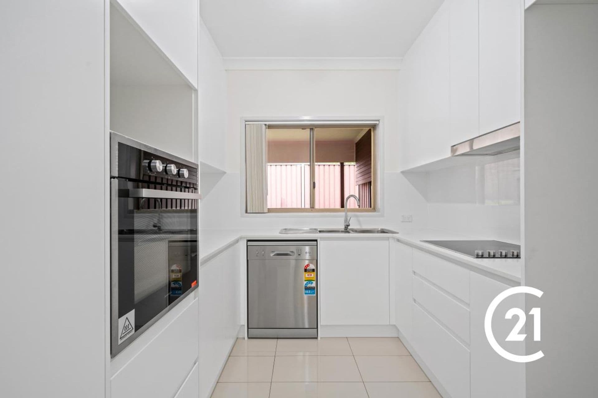 2/135 Rex Road, Georges Hall, NSW, 2198, Georges Hall - Thumbnail 2