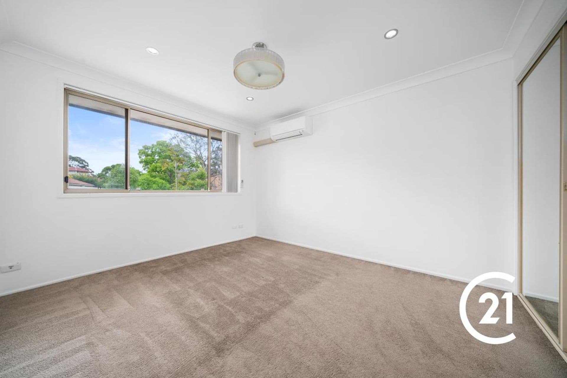 2/135 Rex Road, Georges Hall, NSW, 2198, Georges Hall - Thumbnail 5