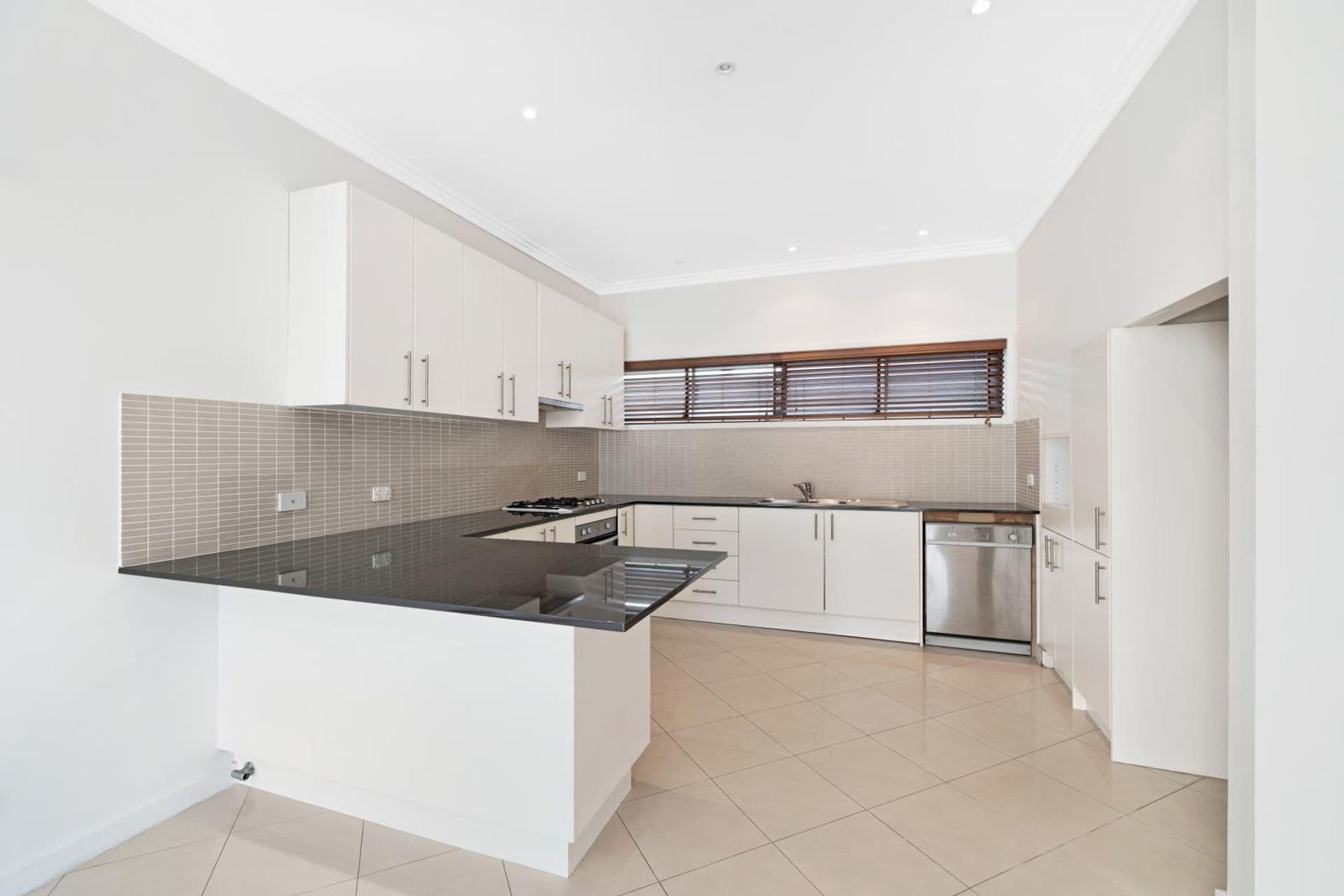 5/28 Selems Parade, Revesby, NSW, 2212, Revesby - Thumbnail 2