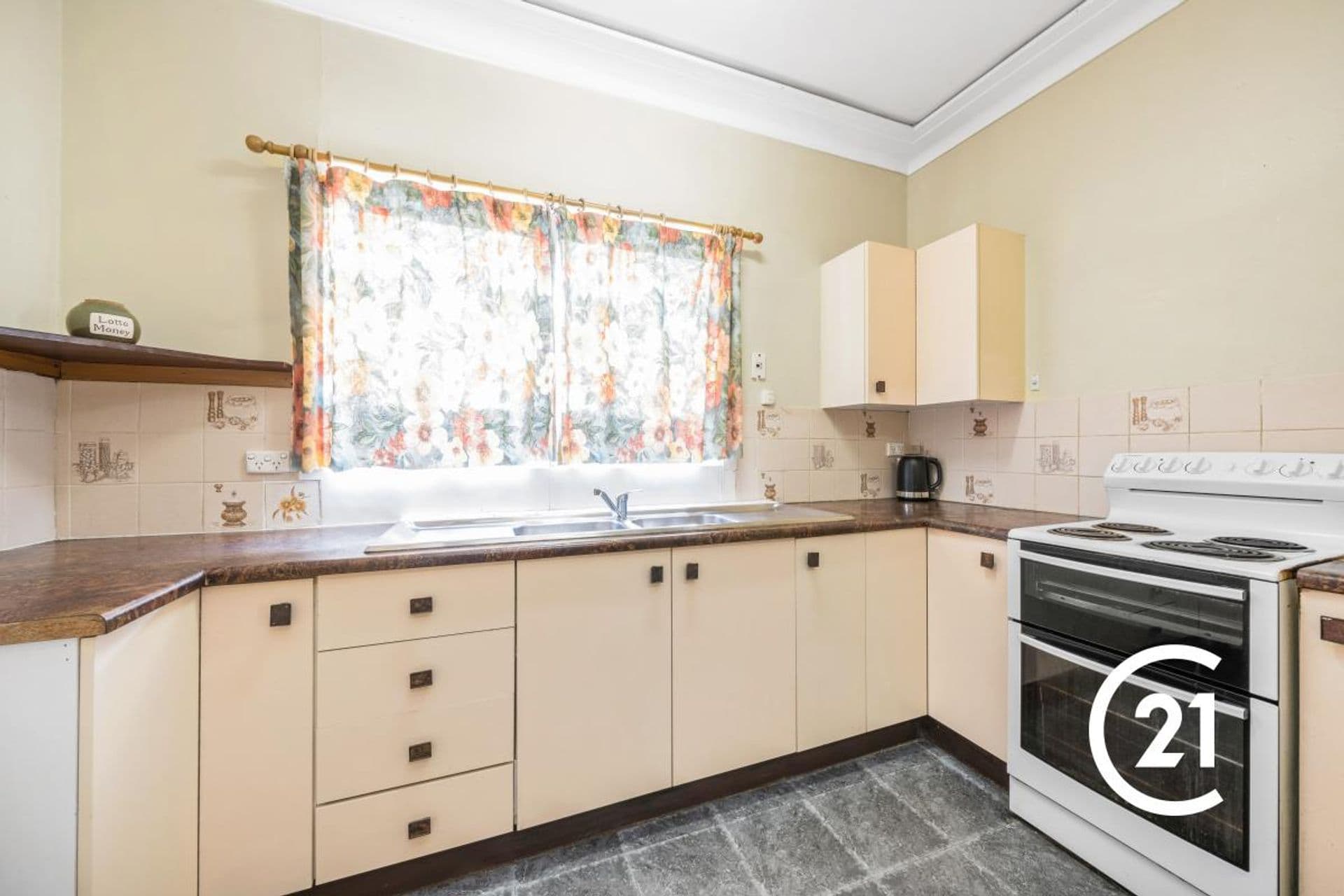 42 Arlewis Street, Chester Hill, NSW, 2162, Chester Hill - Thumbnail 6