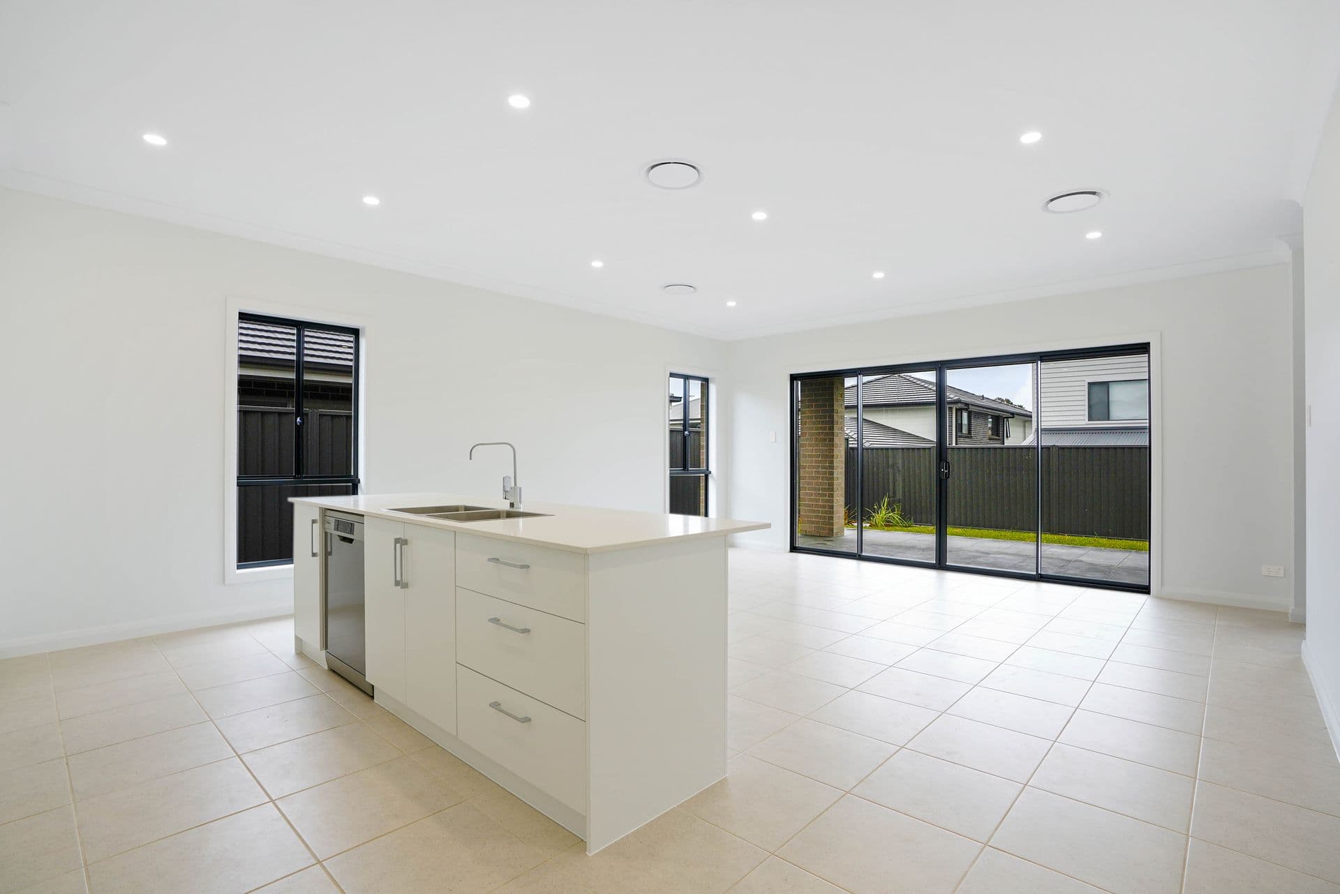 3/8-10 Revesby Place, Revesby, NSW, 2212, Leppington - Thumbnail 2