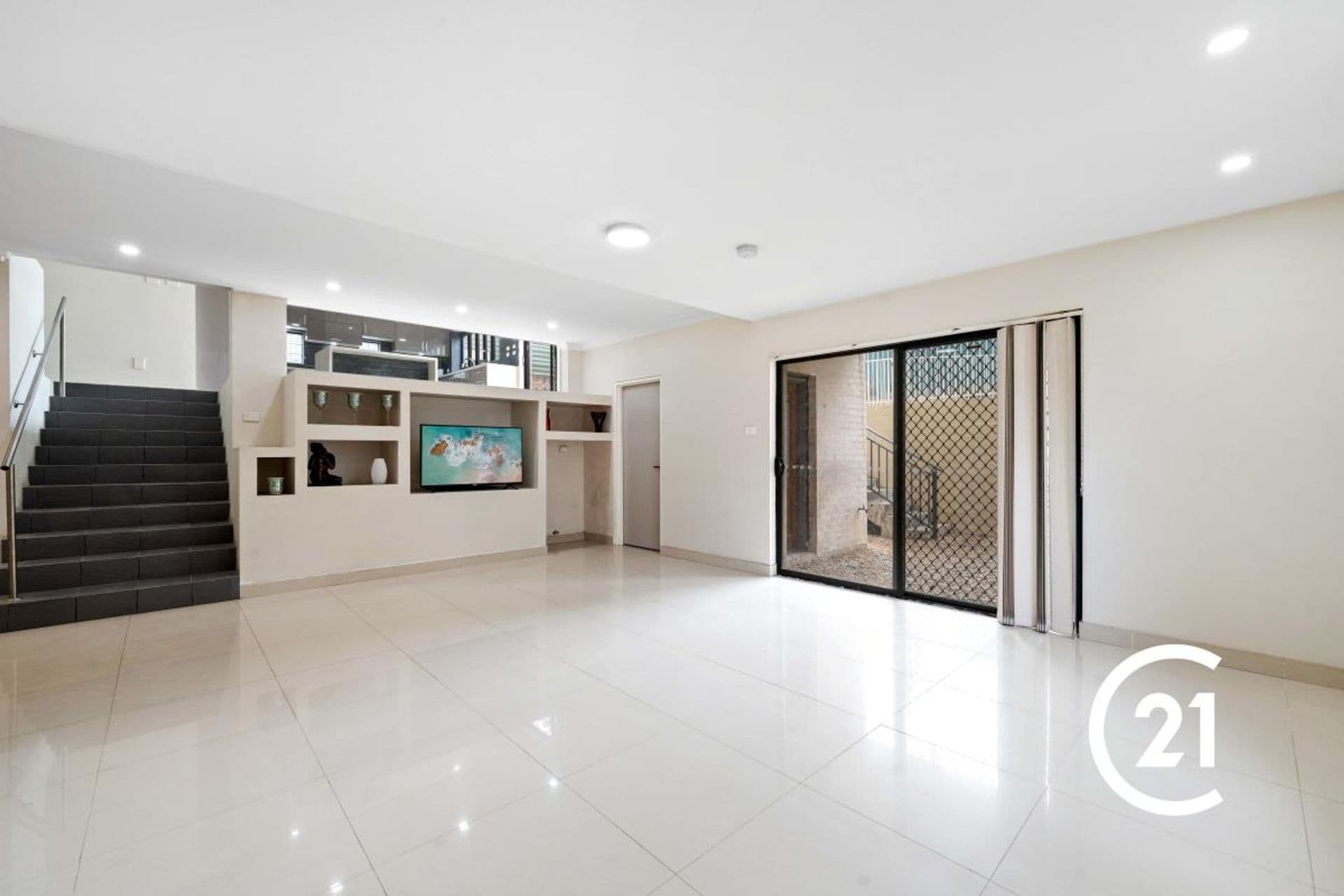 3/8-10 Revesby Place, Revesby, NSW, 2212, Mount Pritchard - Thumbnail 4