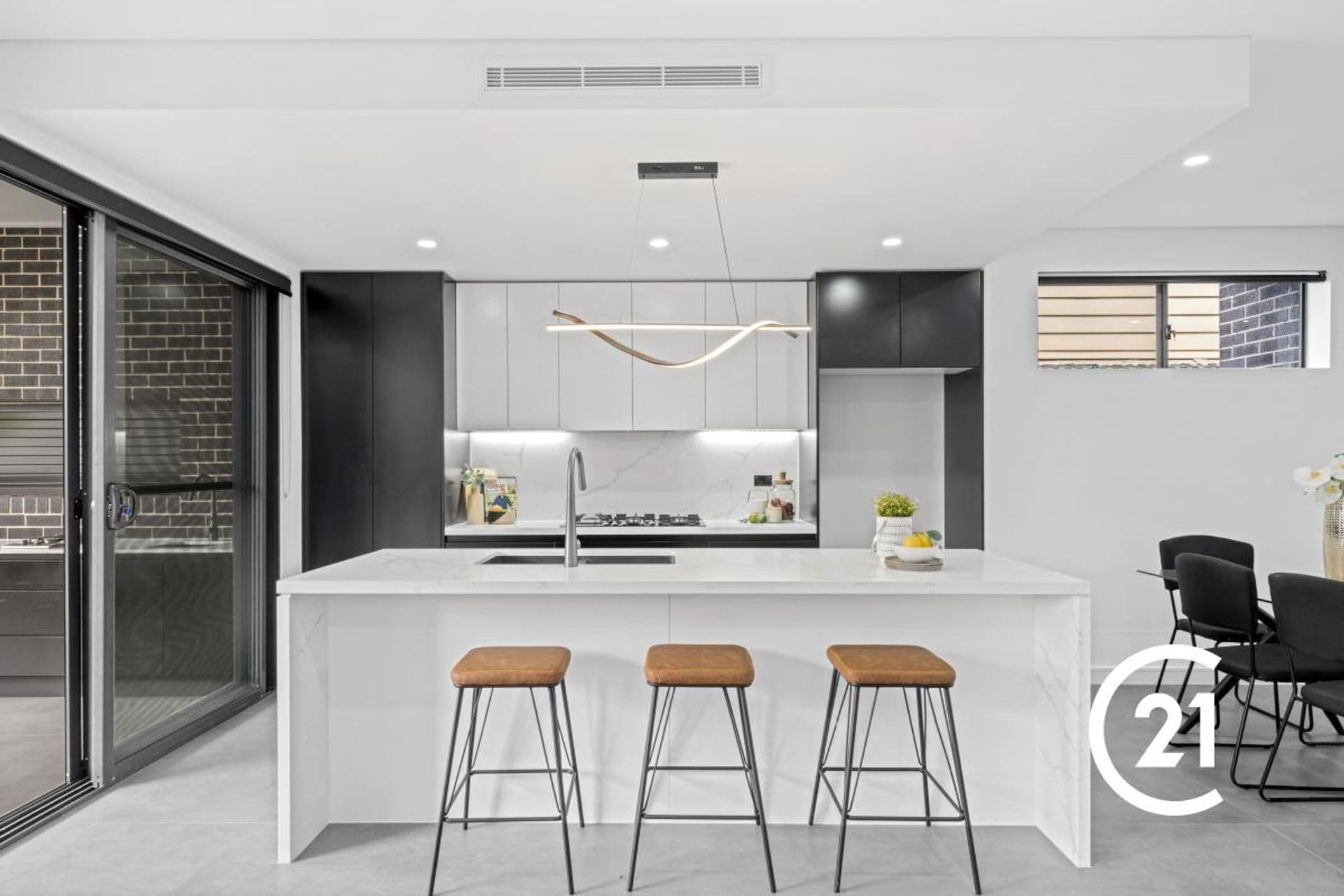 3/8-10 Revesby Place, Revesby, NSW, 2212, Panania - Thumbnail 2