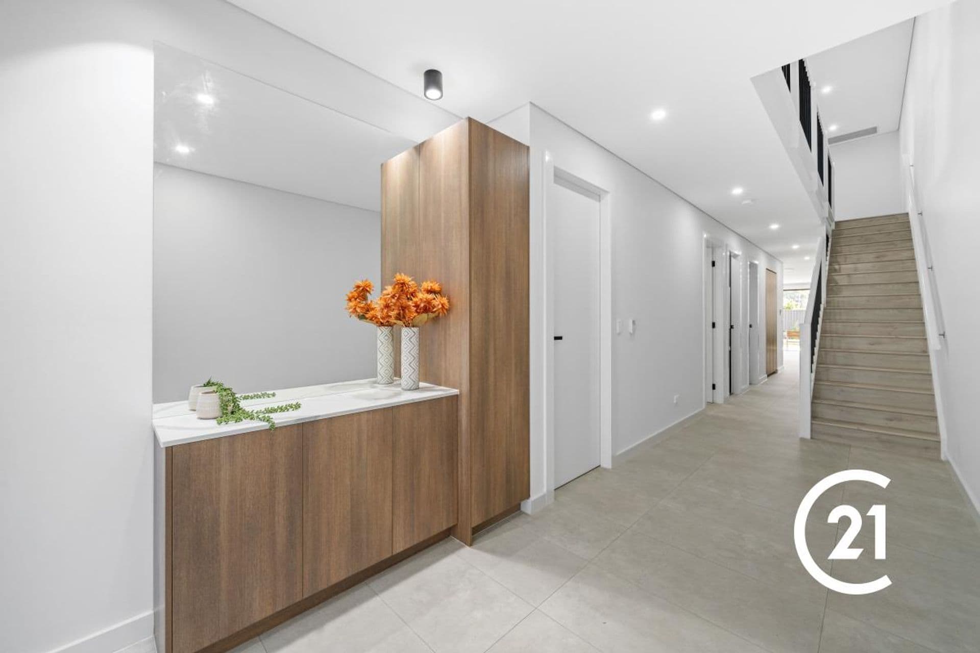 3/8-10 Revesby Place, Revesby, NSW, 2212, Picnic Point - Thumbnail 2