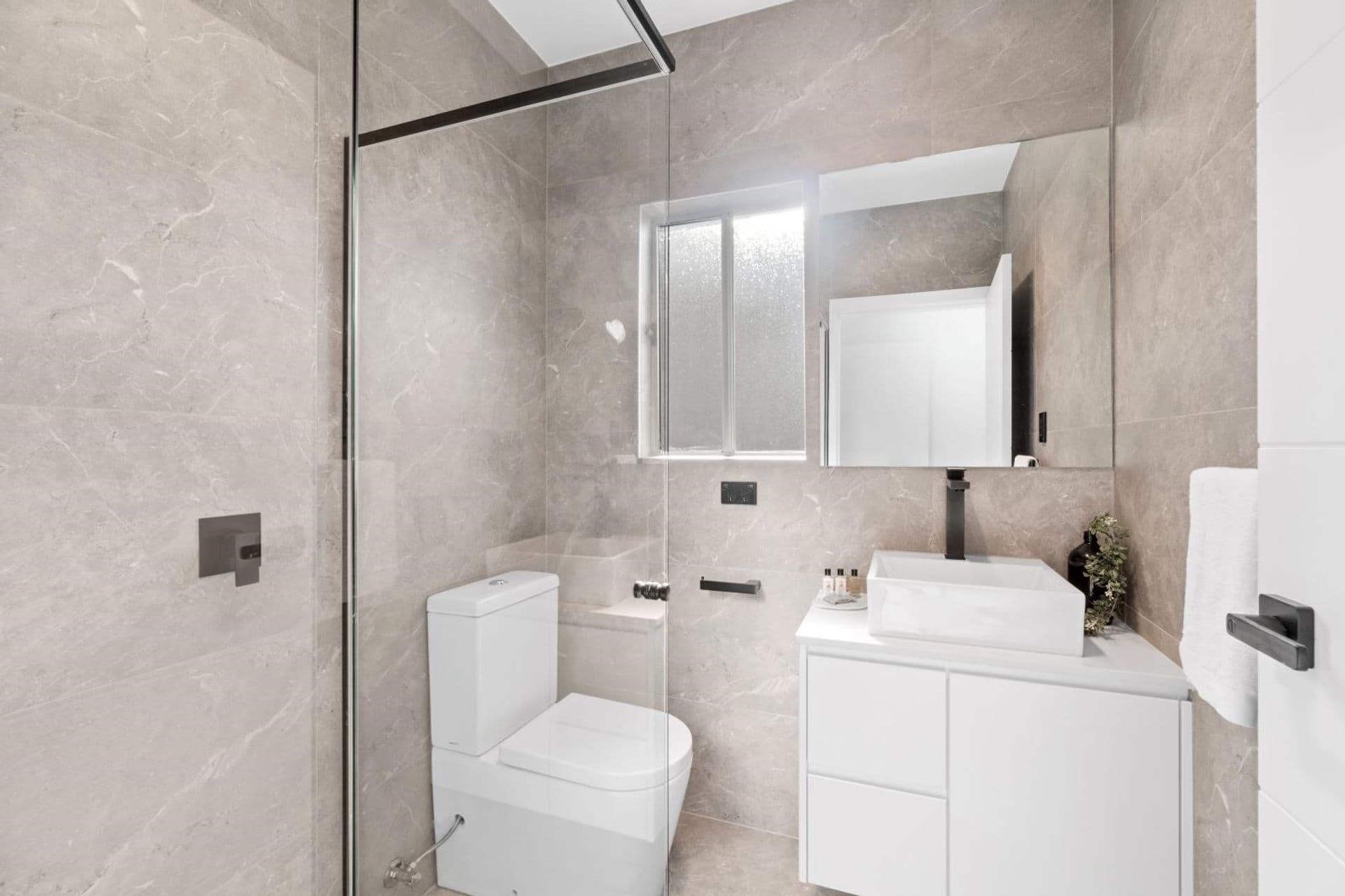 3/8-10 Revesby Place, Revesby, NSW, 2212, Padstow - Thumbnail 6