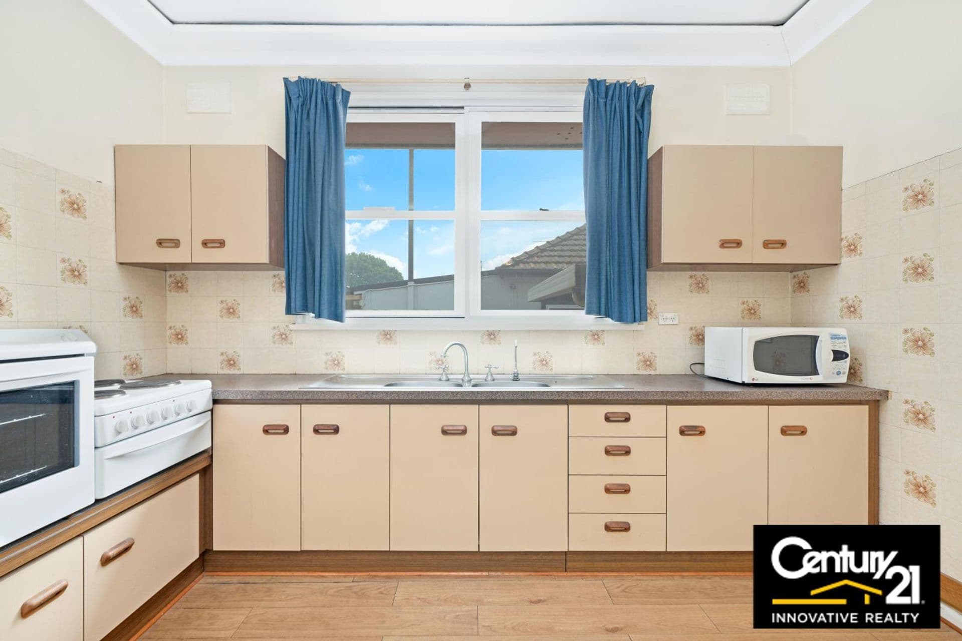 3/8-10 Revesby Place, Revesby, NSW, 2212, Bankstown - Thumbnail 2