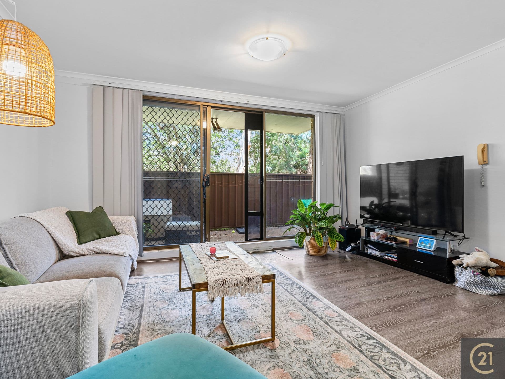 2/94-100 Flora Street, Sutherland, NSW, 2232, Sutherland - Thumbnail 5