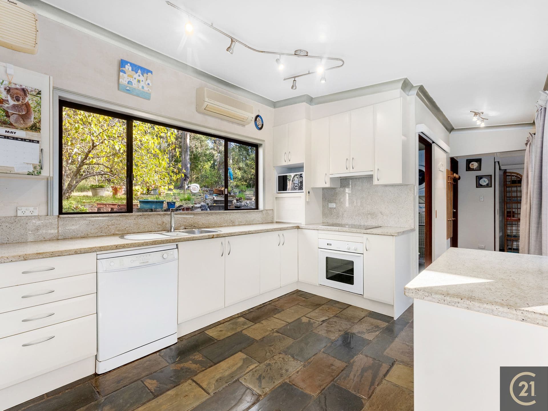 3/8-10 Revesby Place, Revesby, NSW, 2212, Minto Heights - Thumbnail 2