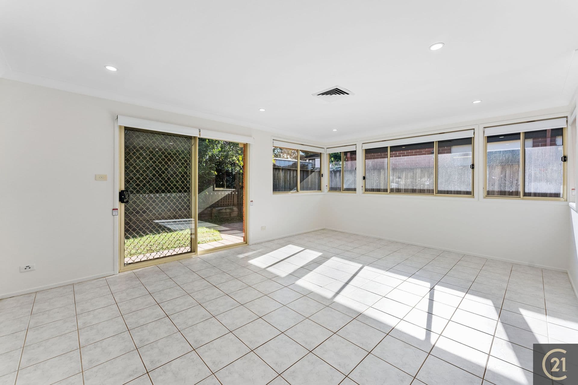 3/8-10 Revesby Place, Revesby, NSW, 2212, Mount Annan - Thumbnail 5