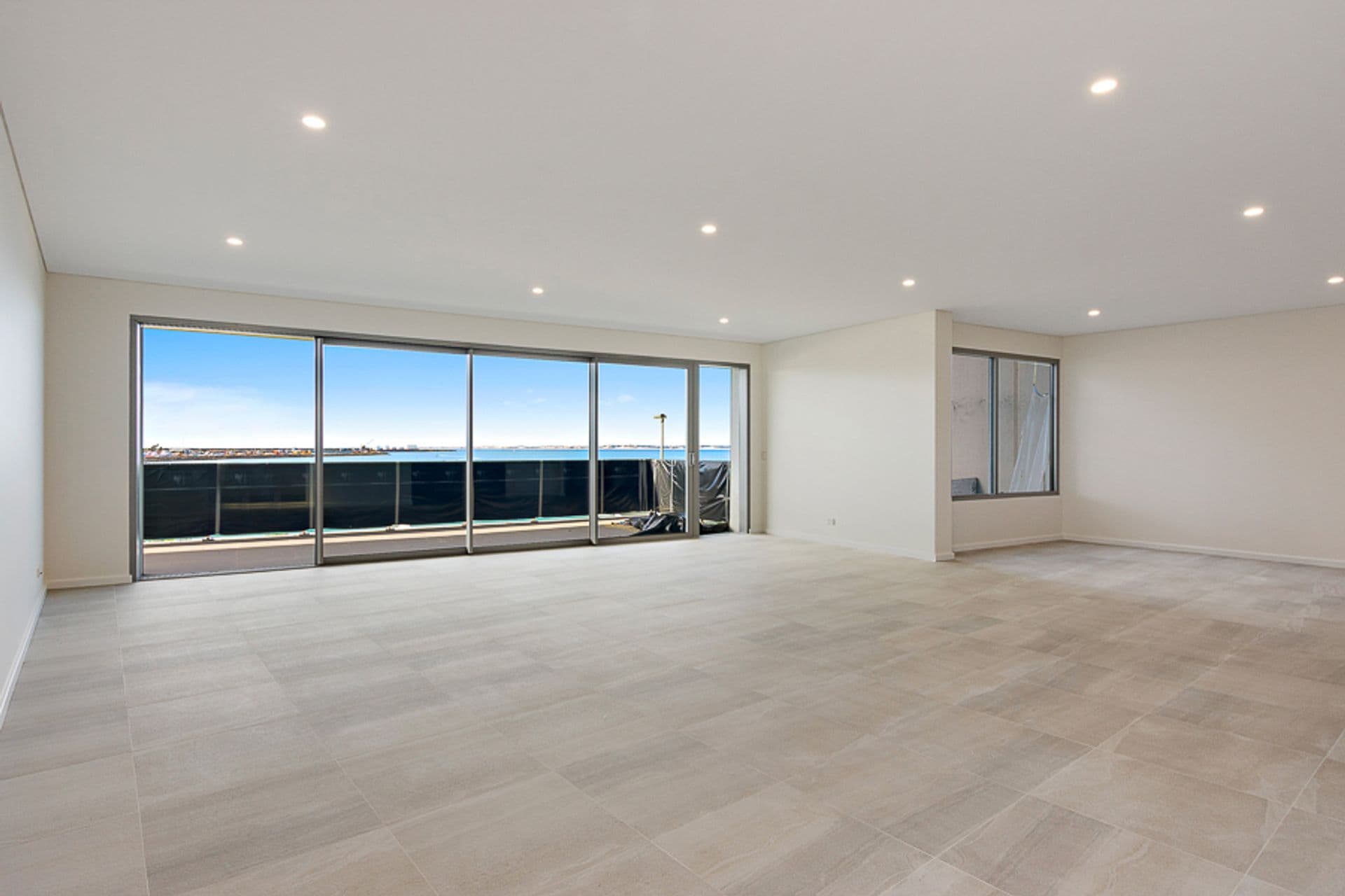 Unit 101/21 Holman Street, Bunbury, WA, 6230, Bunbury - Thumbnail 8