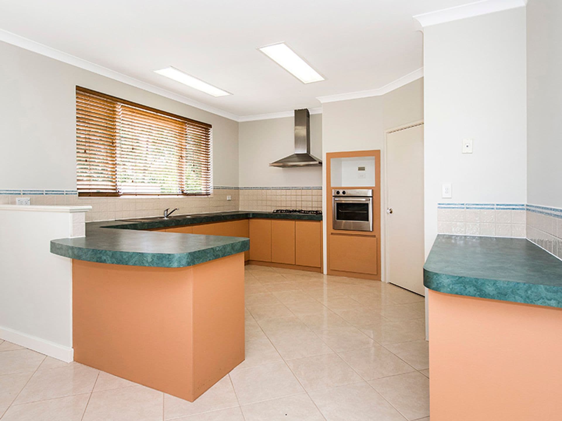 37/23 Casuarina Drive, Bunbury, WA, 6230, College Grove - Thumbnail 3