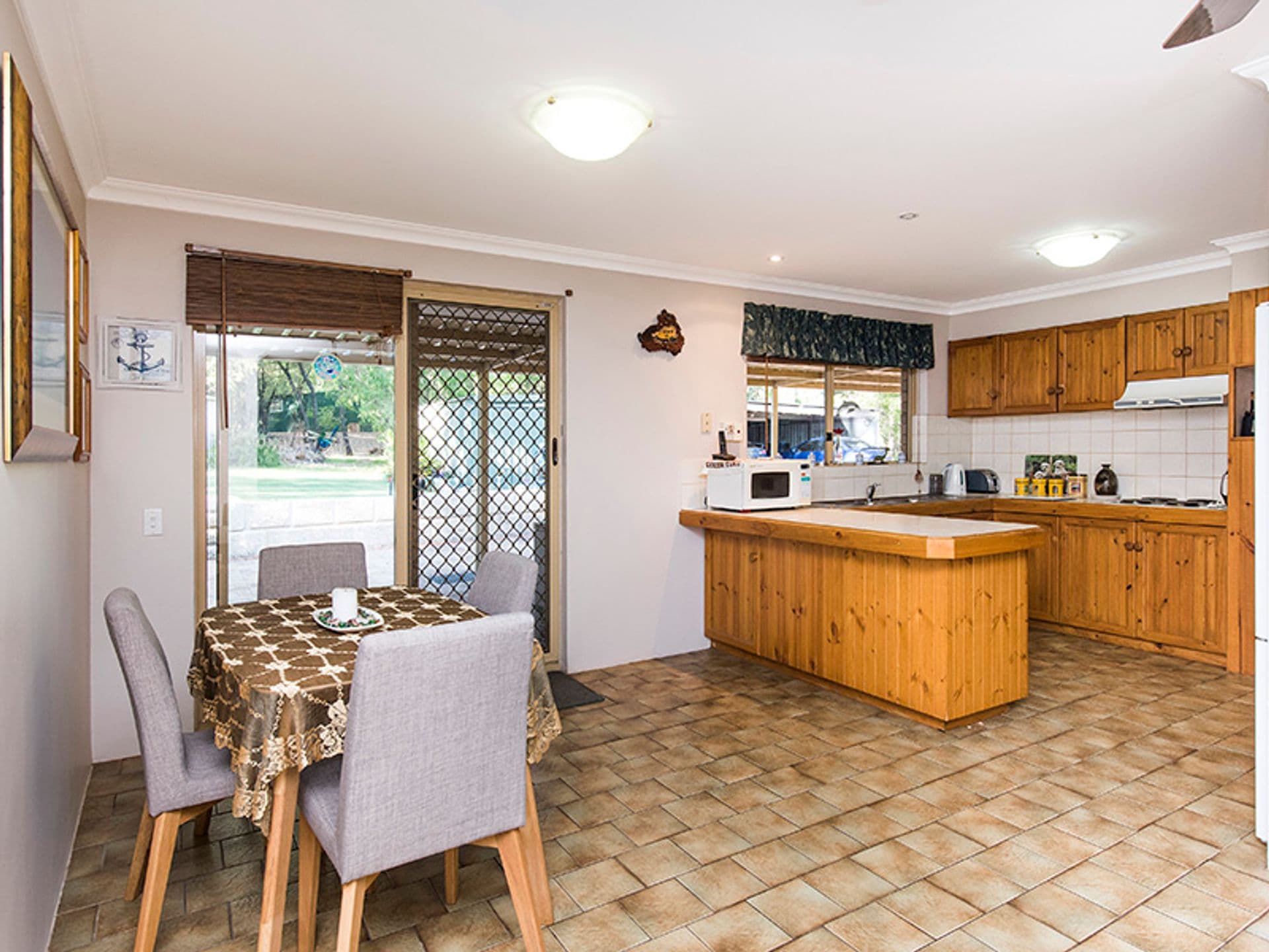 37/23 Casuarina Drive, Bunbury, WA, 6230, Leschenault - Thumbnail 3