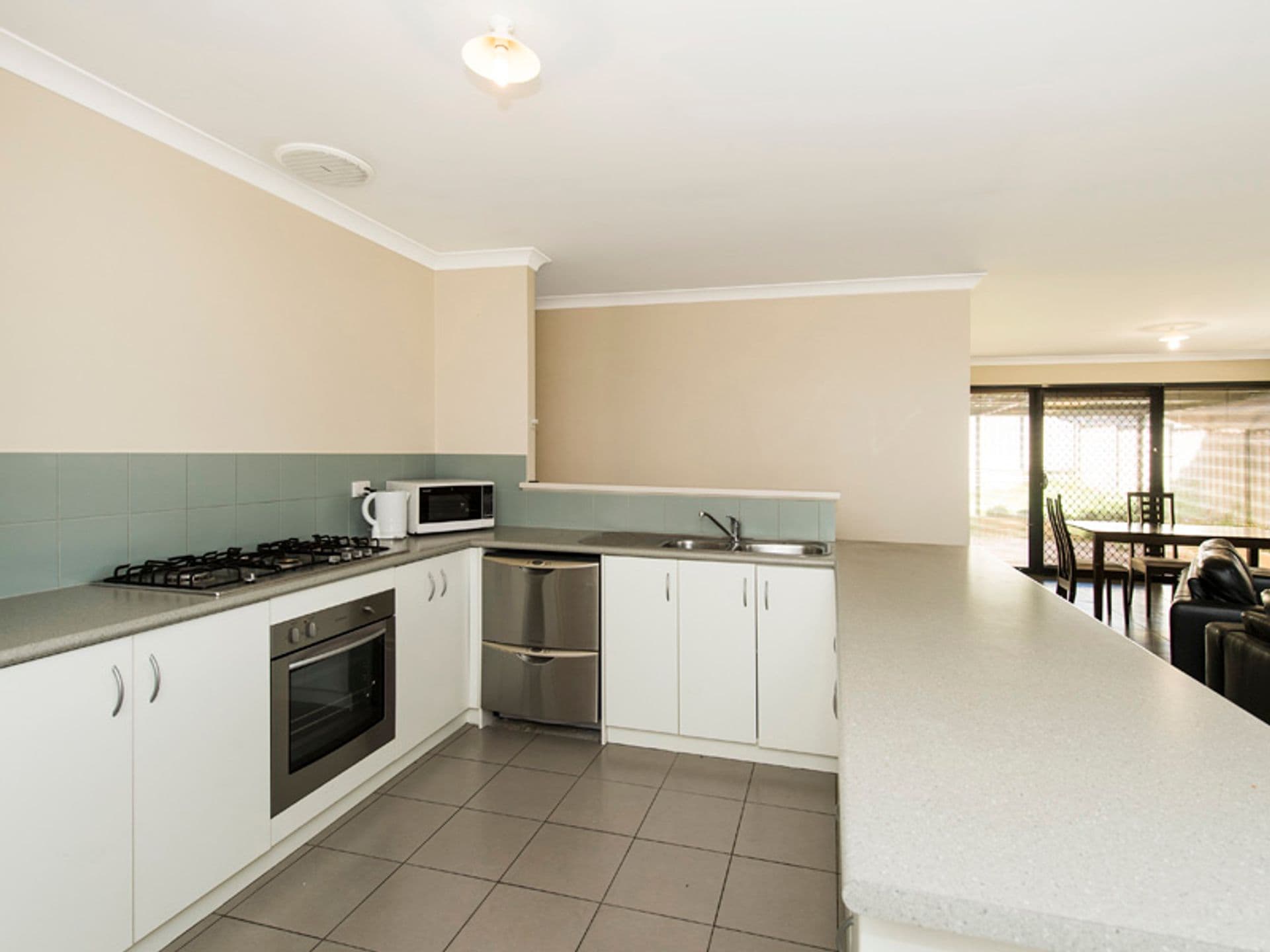 37/23 Casuarina Drive, Bunbury, WA, 6230, Collie - Thumbnail 3