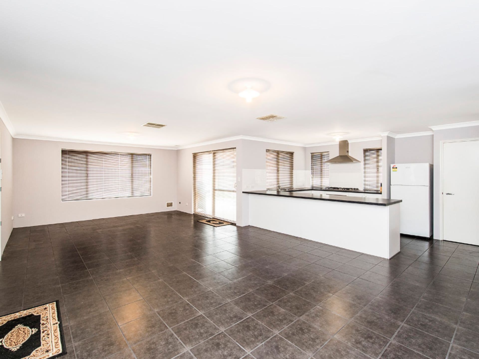 37/23 Casuarina Drive, Bunbury, WA, 6230, Dalyellup - Thumbnail 2