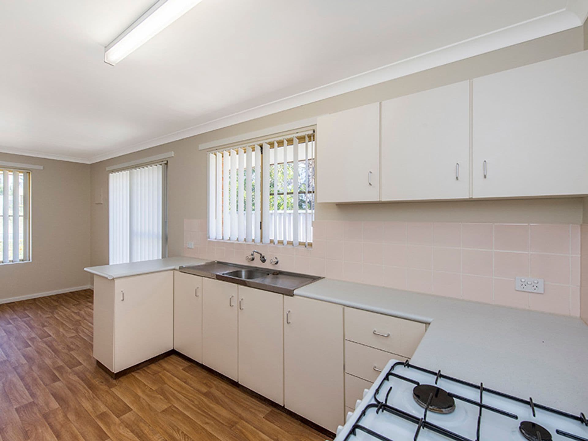 37/23 Casuarina Drive, Bunbury, WA, 6230, Withers - Thumbnail 3