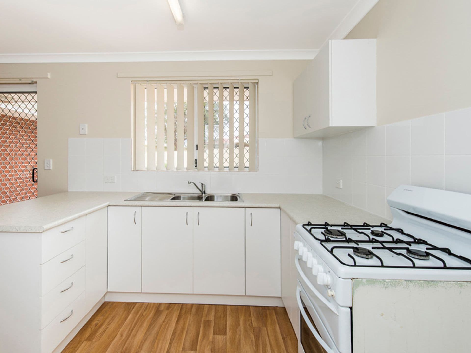 37/23 Casuarina Drive, Bunbury, WA, 6230, Withers - Thumbnail 4