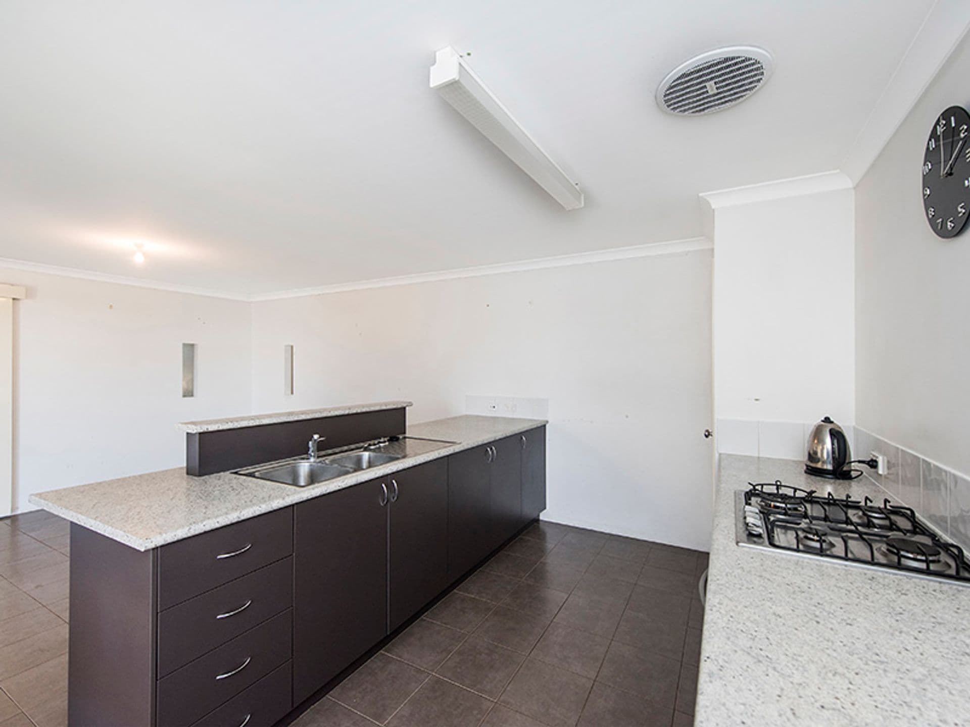 37/23 Casuarina Drive, Bunbury, WA, 6230, Australind - Thumbnail 3