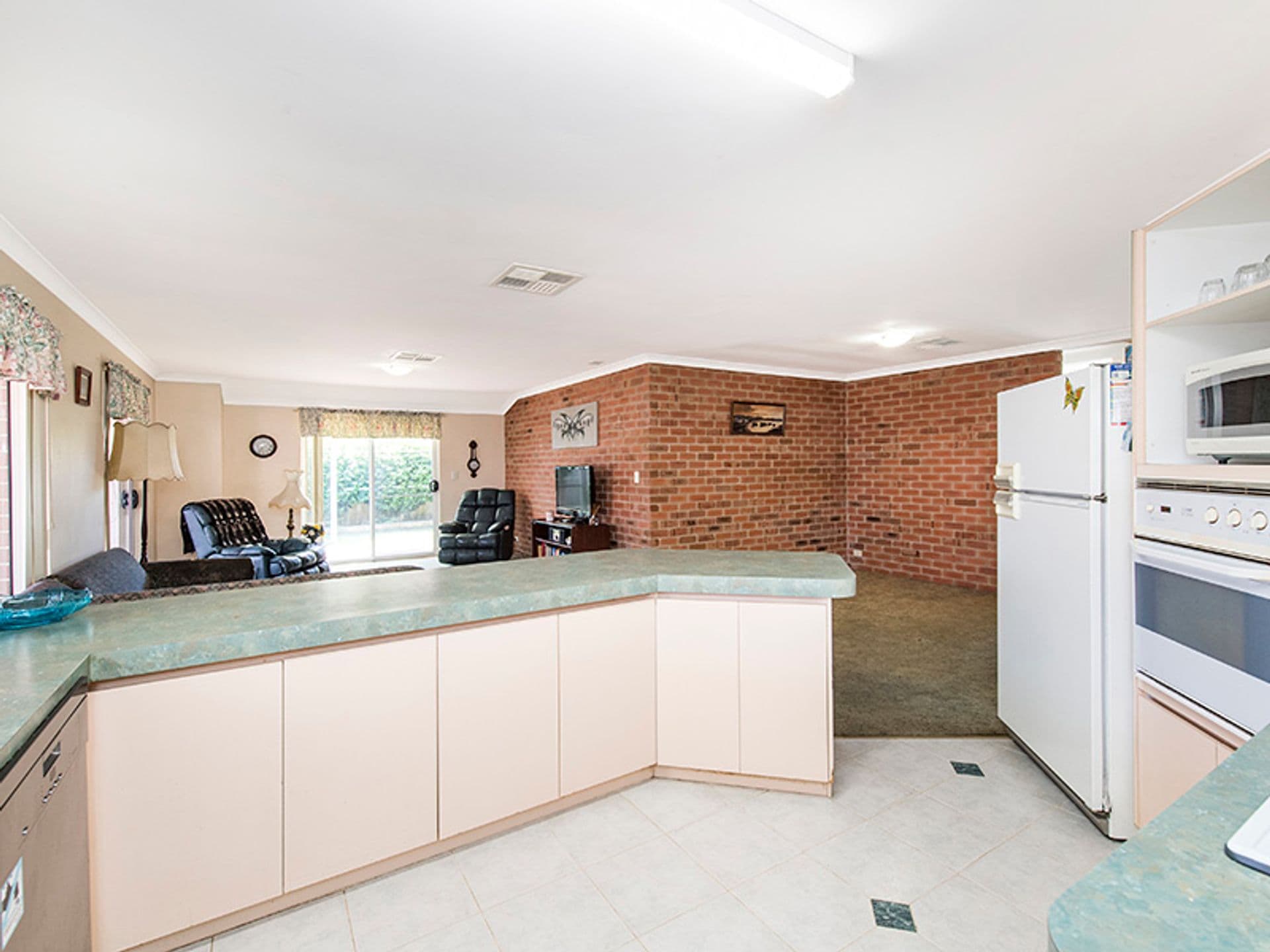 37/23 Casuarina Drive, Bunbury, WA, 6230, Australind - Thumbnail 8