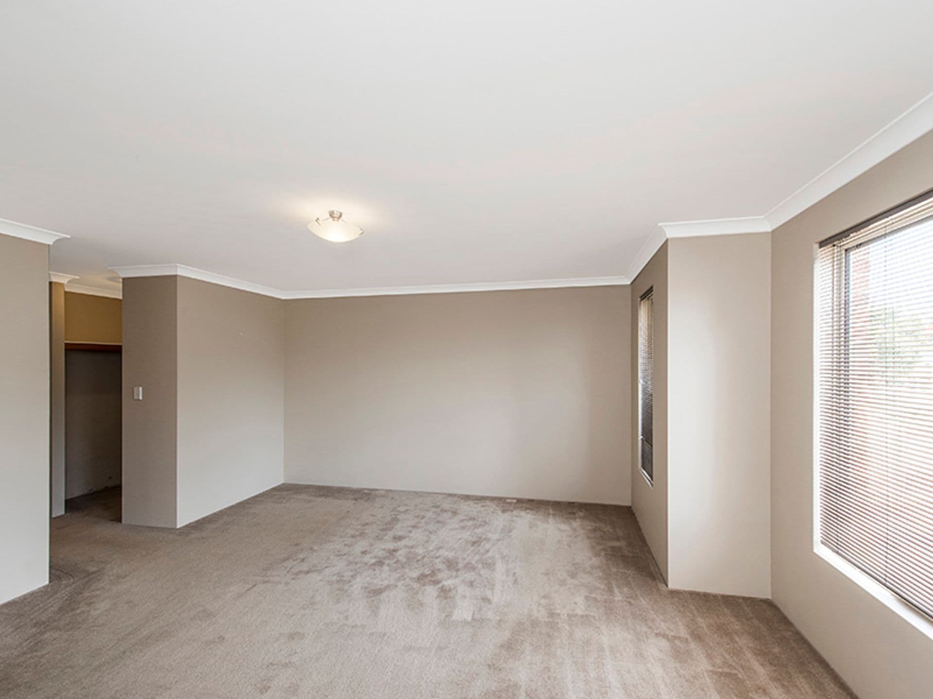 37/23 Casuarina Drive, Bunbury, WA, 6230, Australind - Thumbnail 3