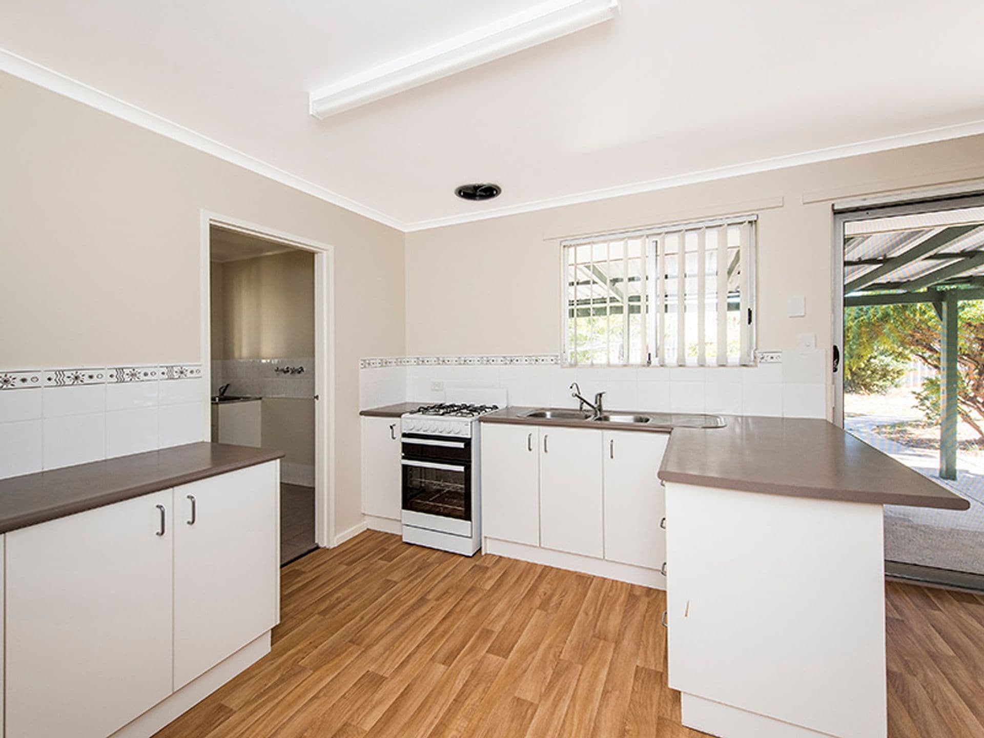 37/23 Casuarina Drive, Bunbury, WA, 6230, Withers - Thumbnail 6