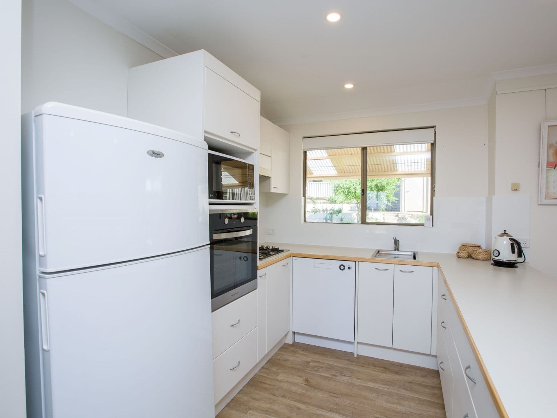37/23 Casuarina Drive, Bunbury, WA, 6230, Australind - Thumbnail 5