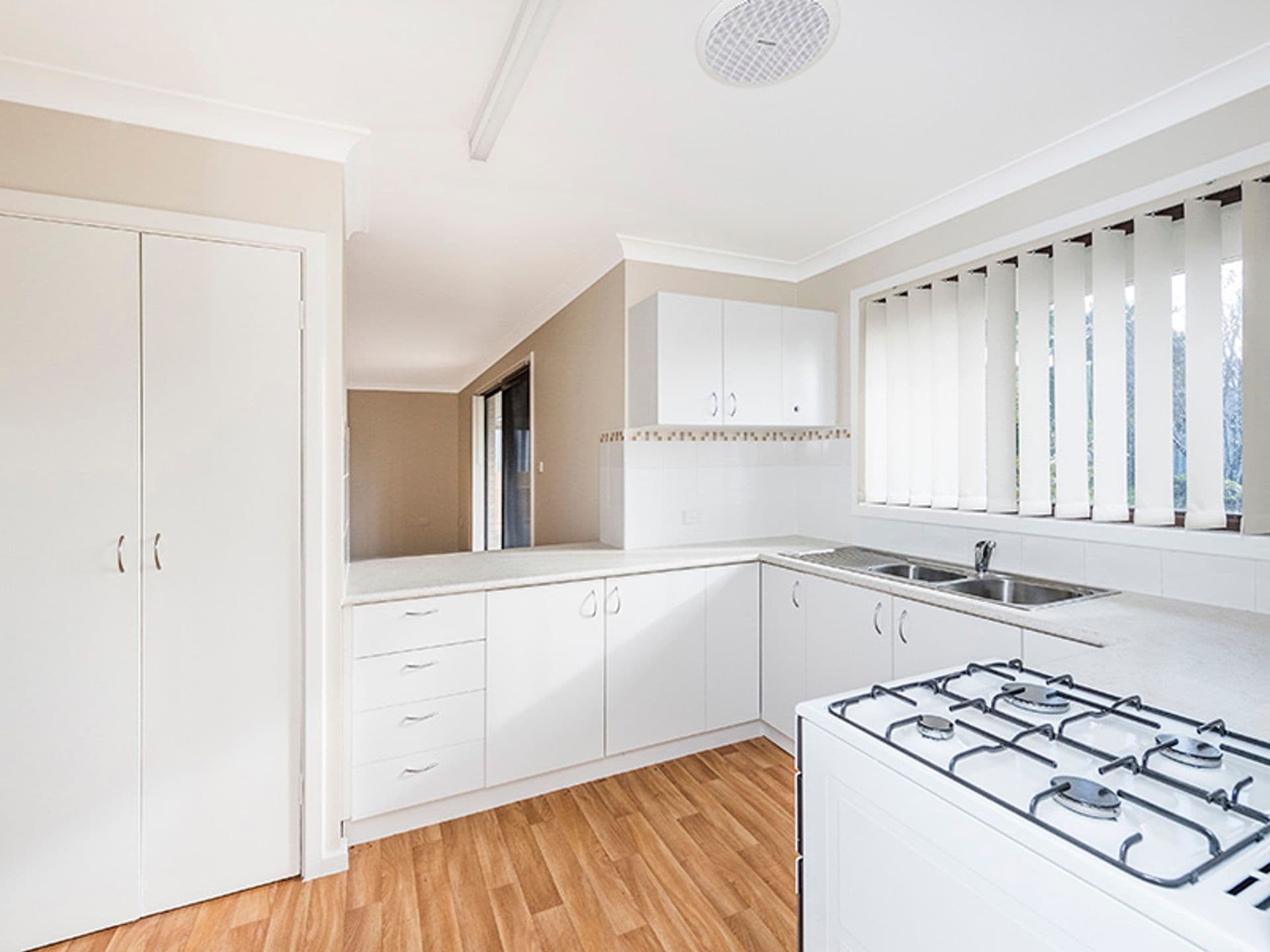 37/23 Casuarina Drive, Bunbury, WA, 6230, Withers - Thumbnail 4