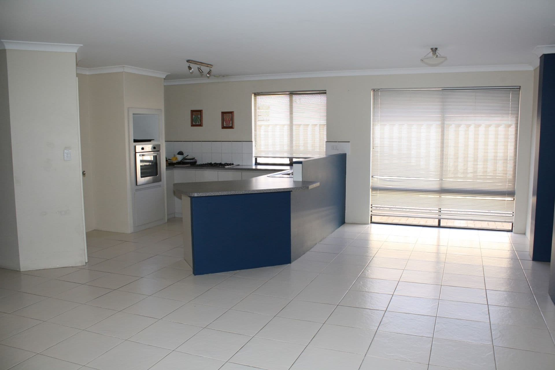 37/23 Casuarina Drive, Bunbury, WA, 6230, Millbridge - Thumbnail 2