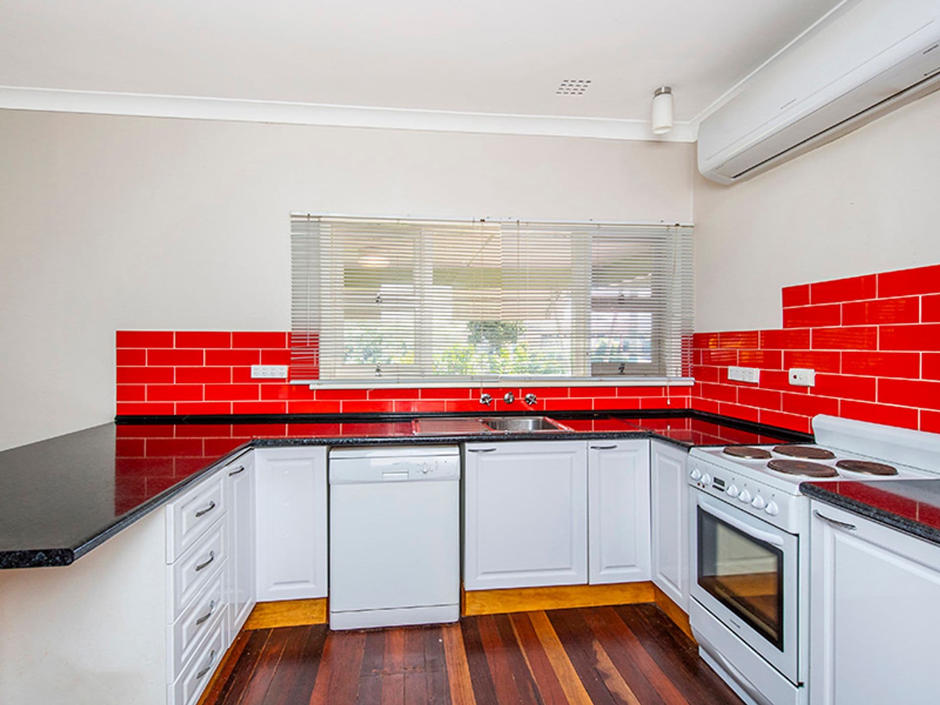 37/23 Casuarina Drive, Bunbury, WA, 6230, Collie - Thumbnail 3