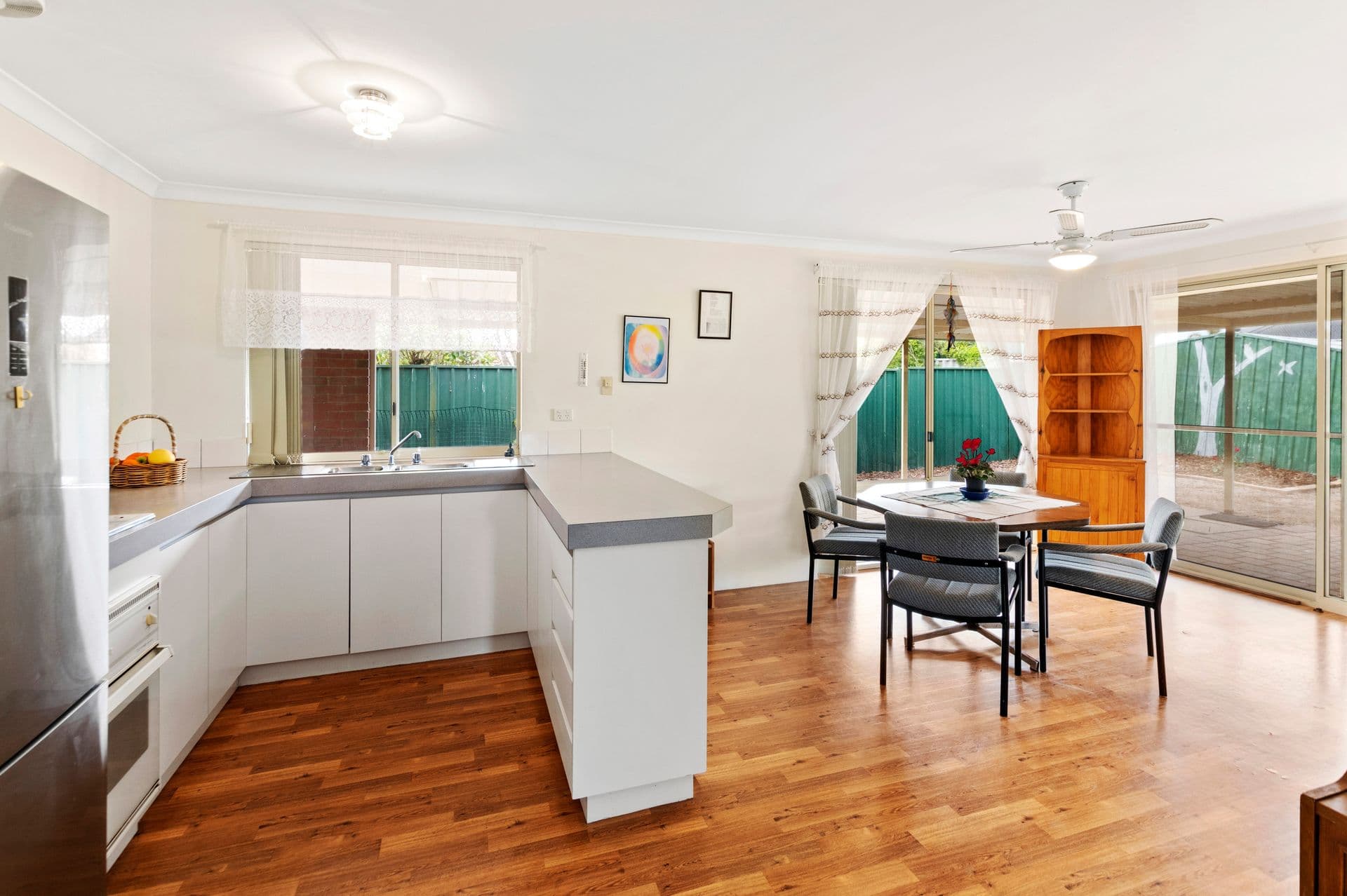 2/7 Wattle Bird Court, Broadwater, WA, 6280, Broadwater - Thumbnail 5