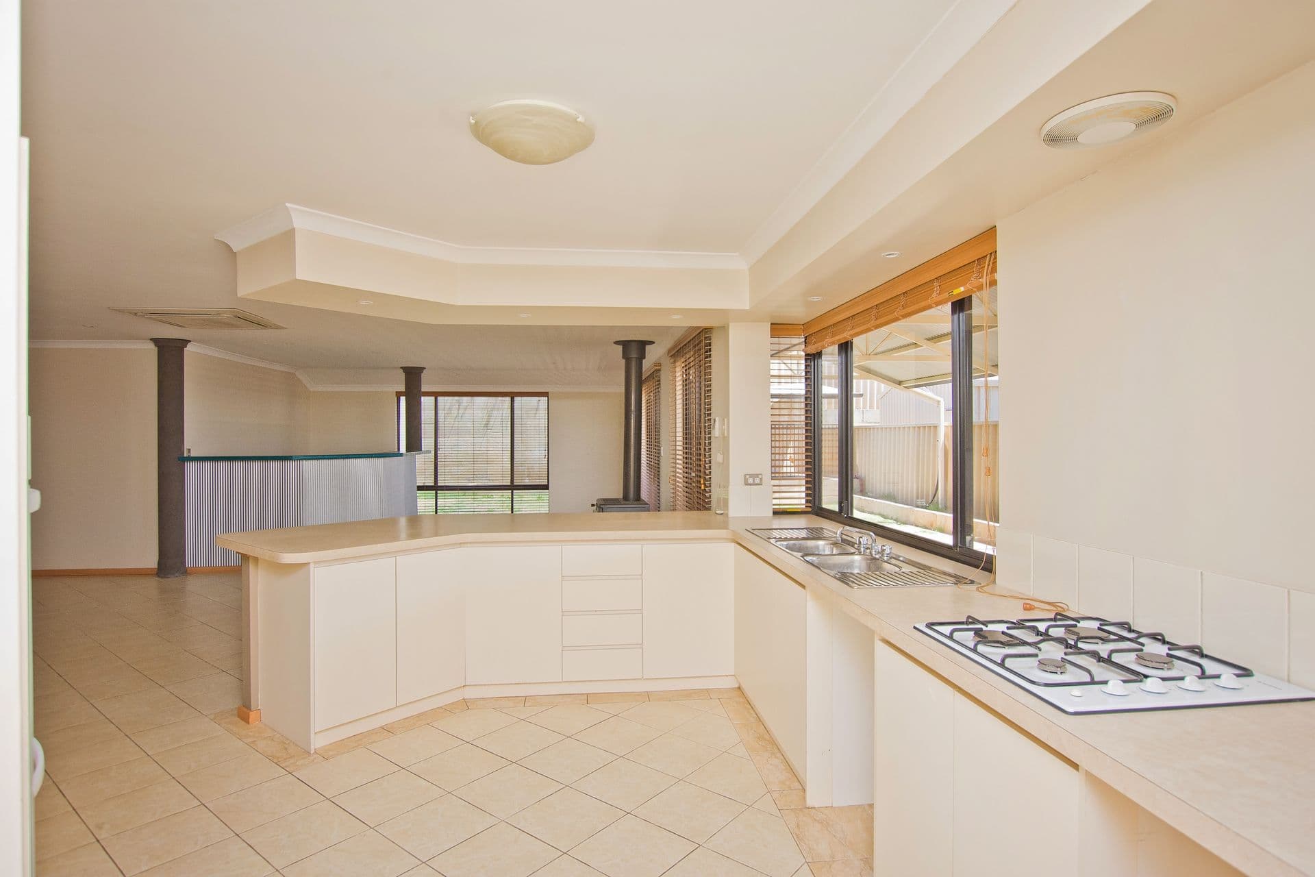 37/23 Casuarina Drive, Bunbury, WA, 6230, Dalyellup - Thumbnail 4