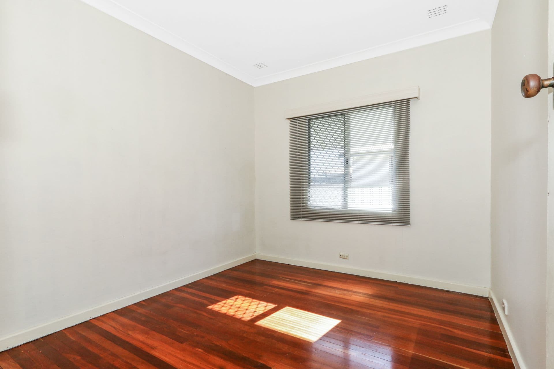 37/23 Casuarina Drive, Bunbury, WA, 6230, Carey Park - Thumbnail 8