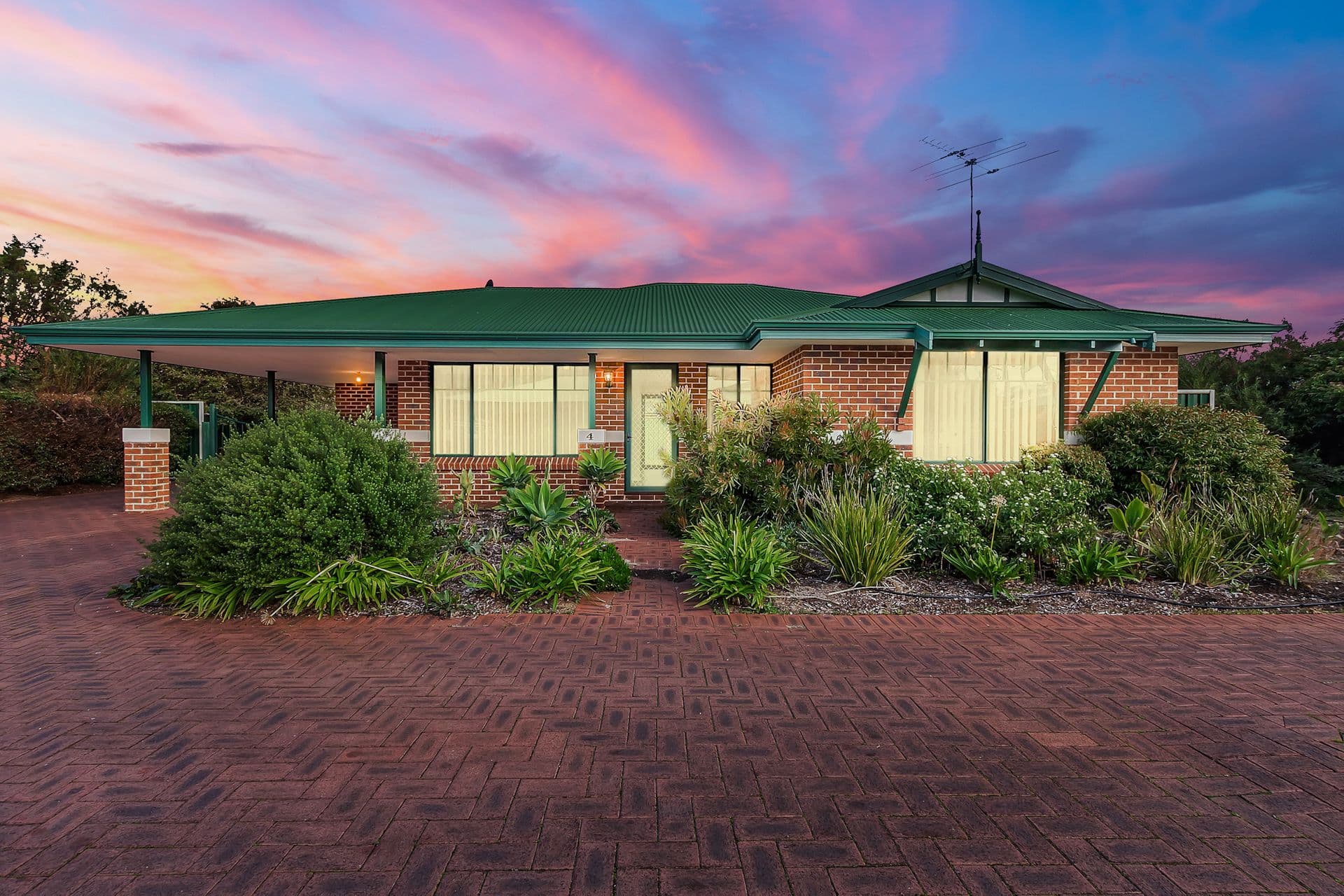 4/6 Forrest Road, Capel, WA, 6271, Capel - Image 1