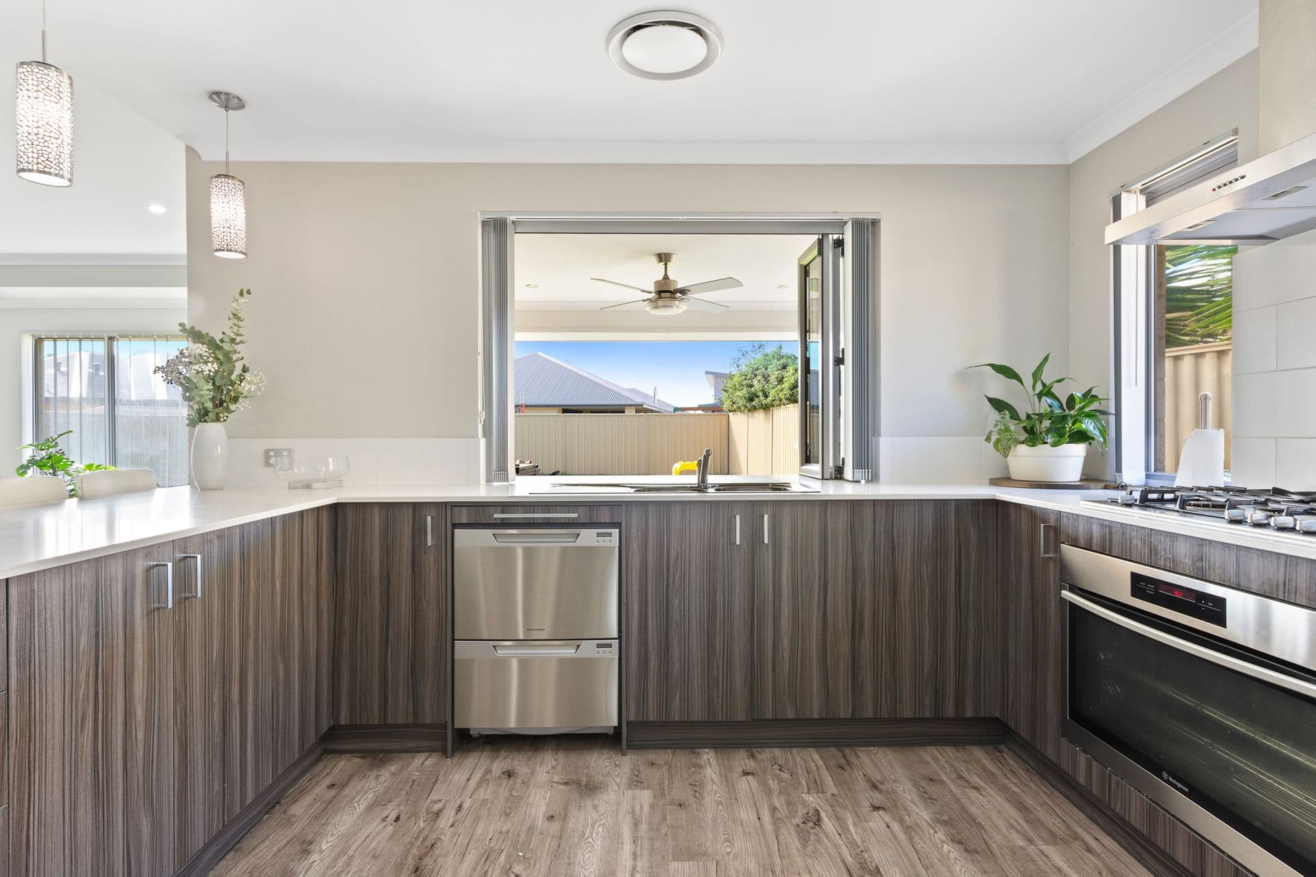 7 Barker Boulevard, Glen Iris, WA, 6230, Glen Iris - Thumbnail 2