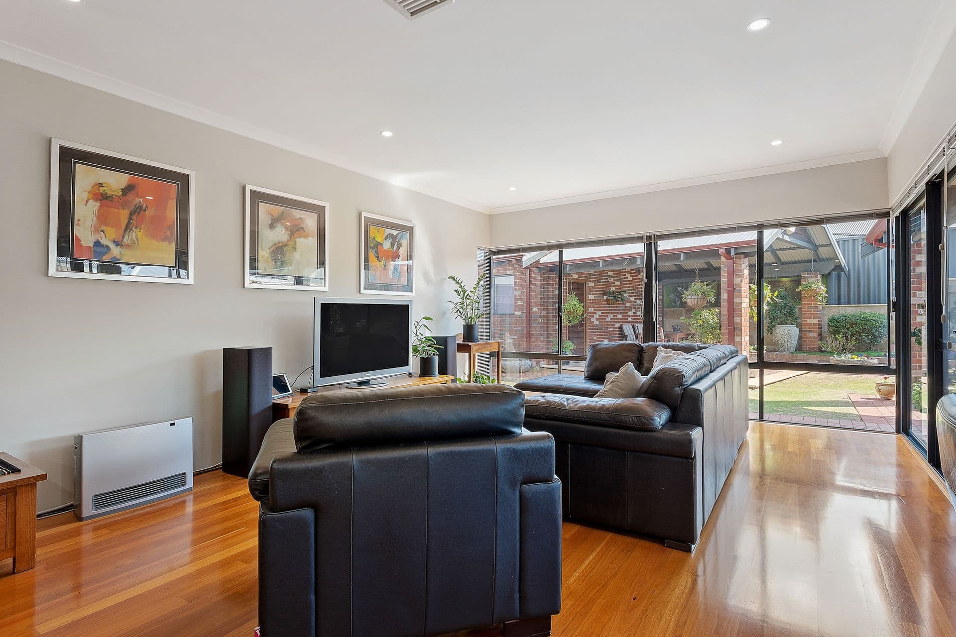 22 Maidmarian Street, Dalyellup, WA, 6230, Dalyellup - Thumbnail 6