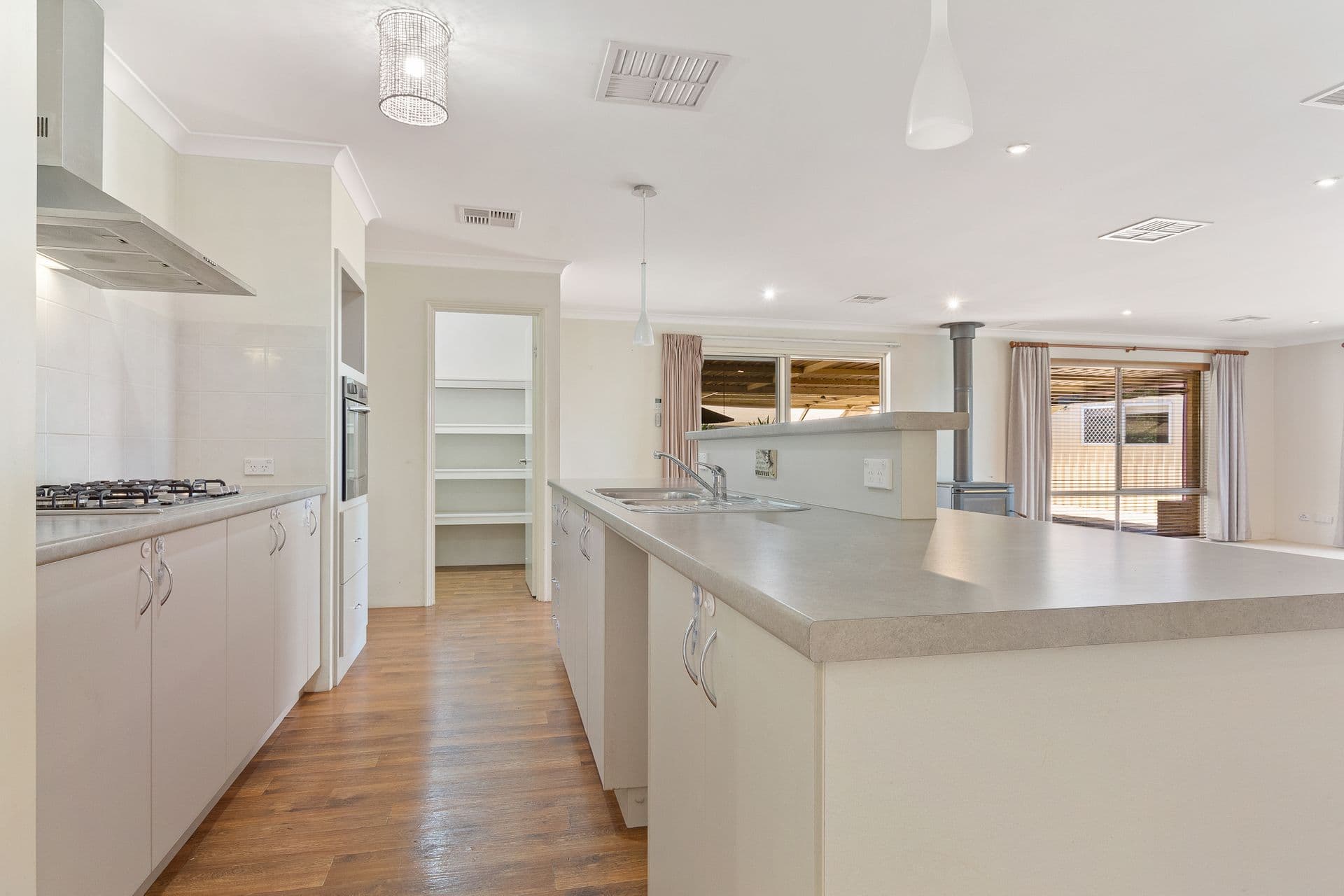 37/23 Casuarina Drive, Bunbury, WA, 6230, Australind - Thumbnail 4